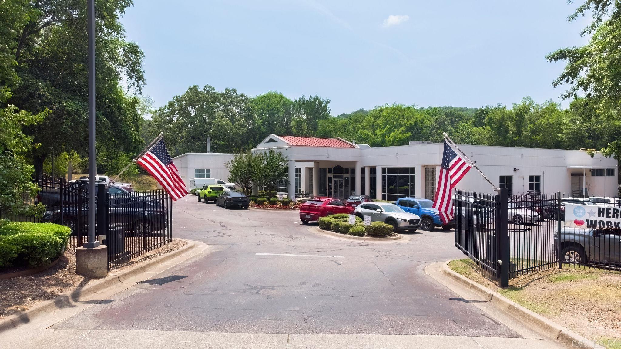BAPTIST HEALTH KANIS SOUTH - Commercial Sale