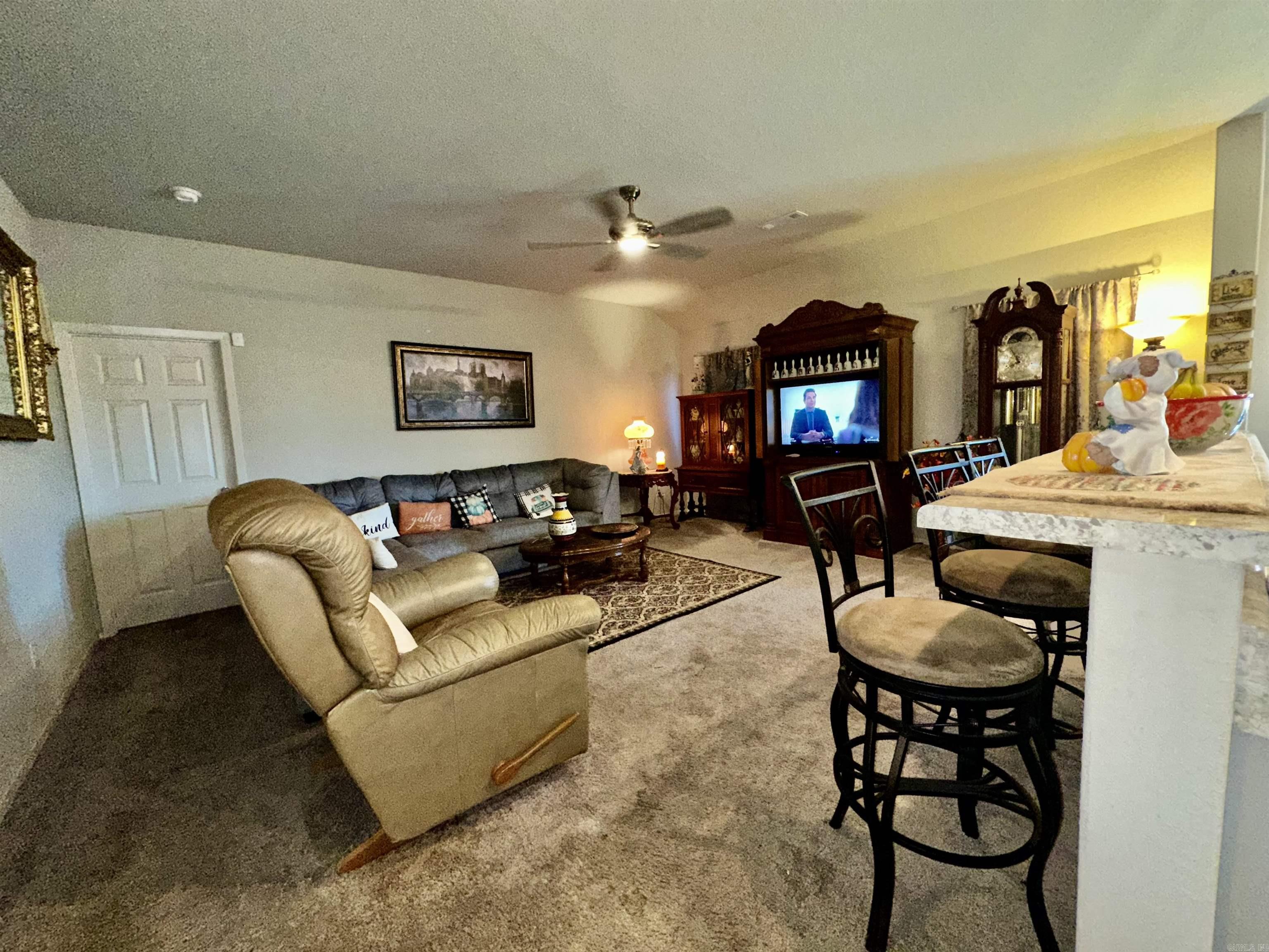 THE MEADOWS - Residential