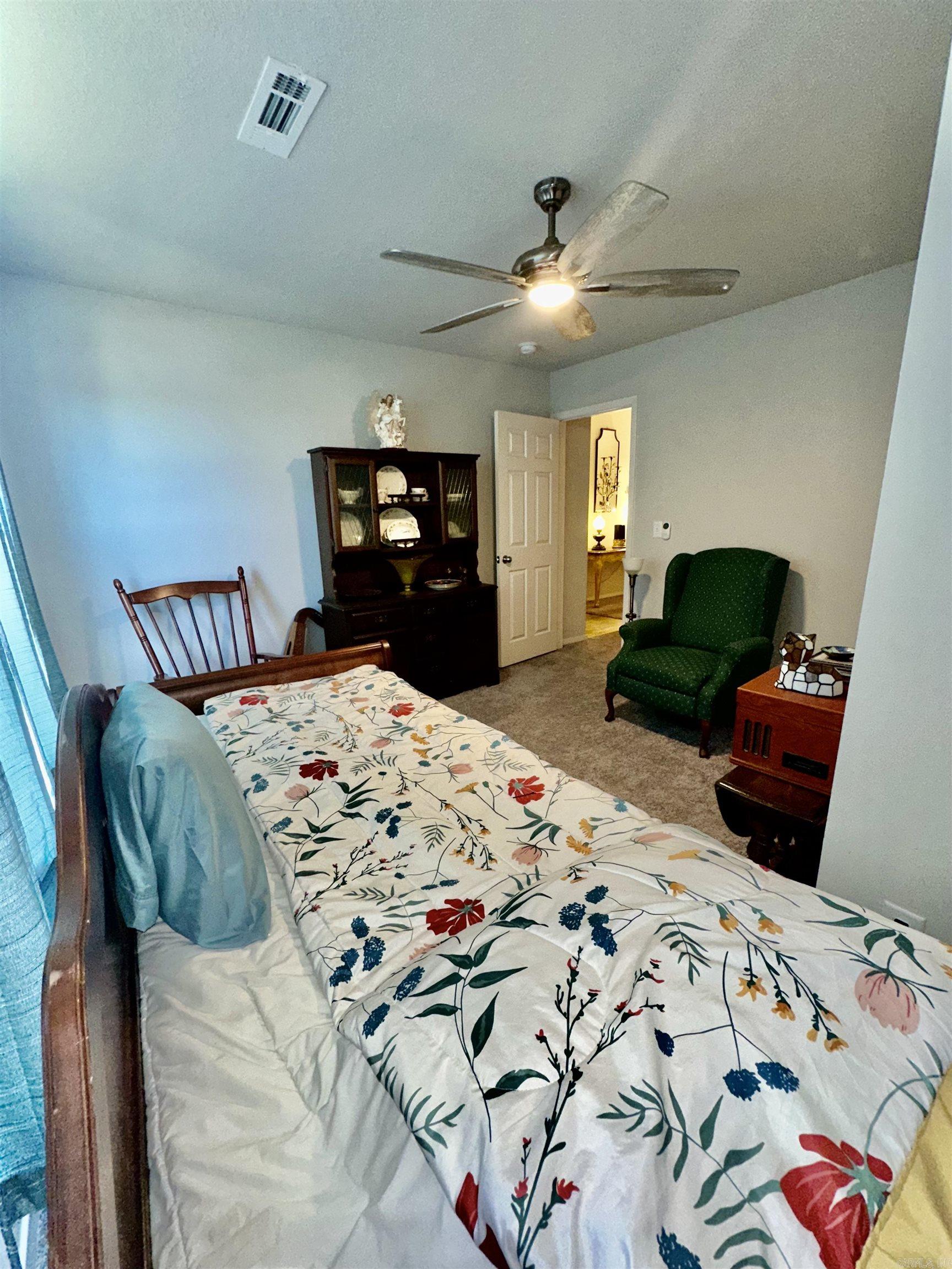 THE MEADOWS - Residential