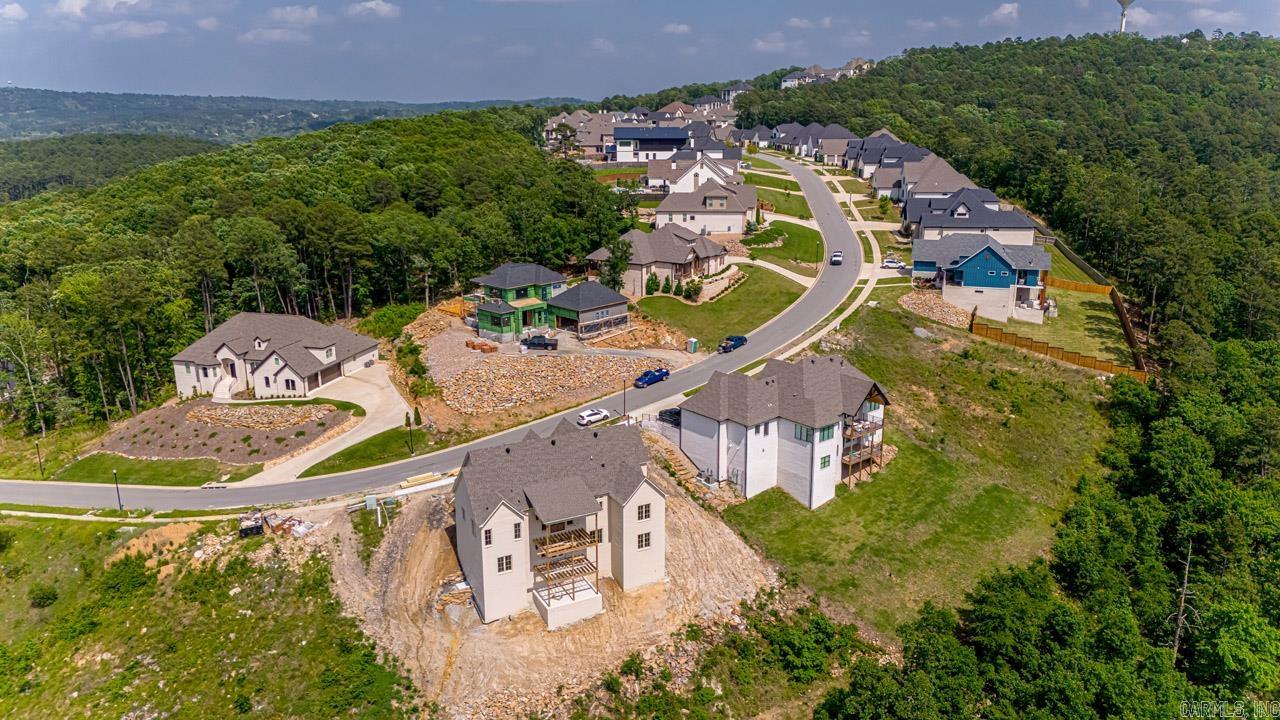 CHENAL VALLEY "FALSTONE COURT" - Residential