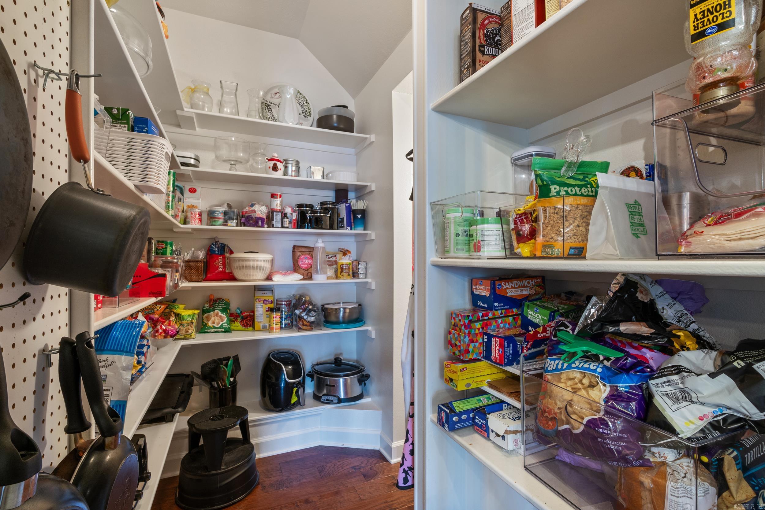 SOUTHWIND - Residential