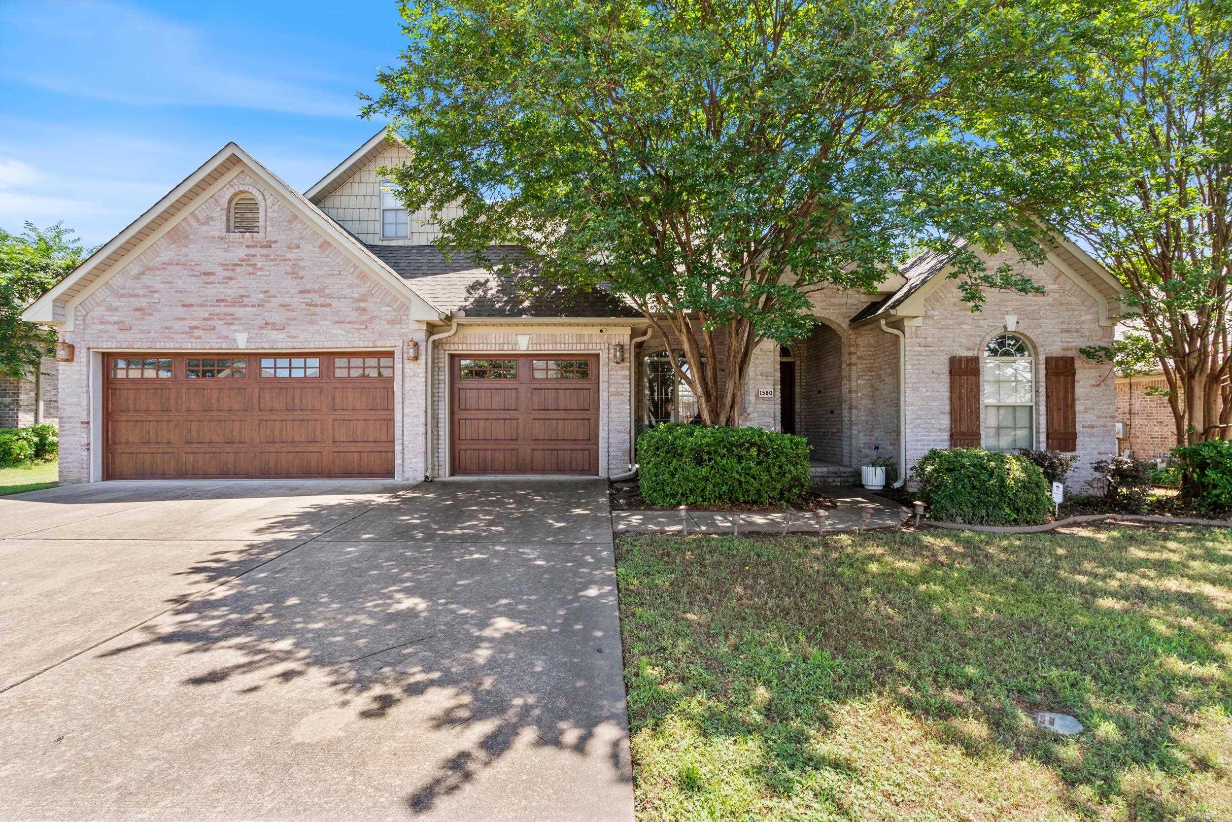 SOUTHWIND - Residential