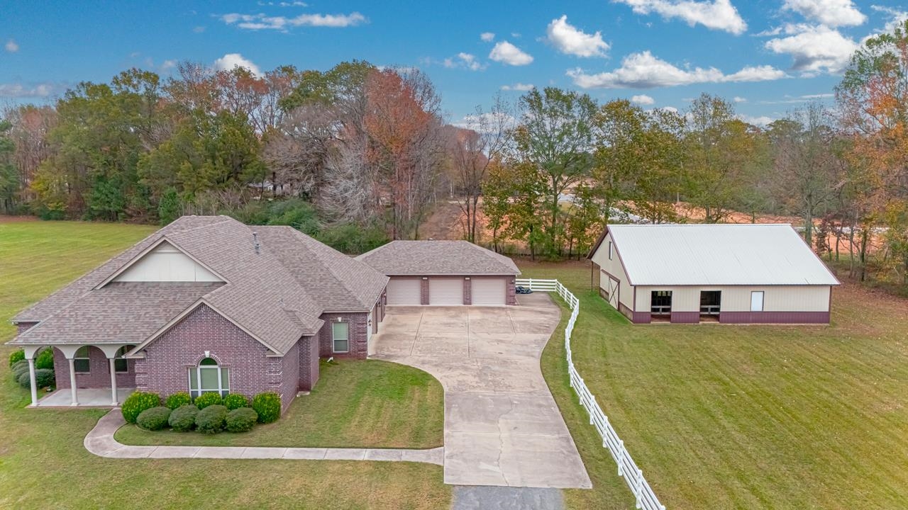 CANDLEWOOD - Residential