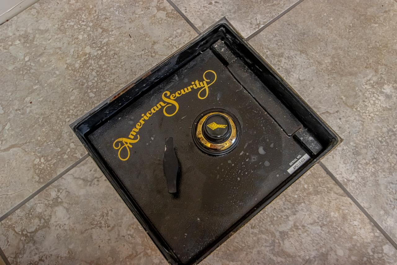 CANDLEWOOD - Residential