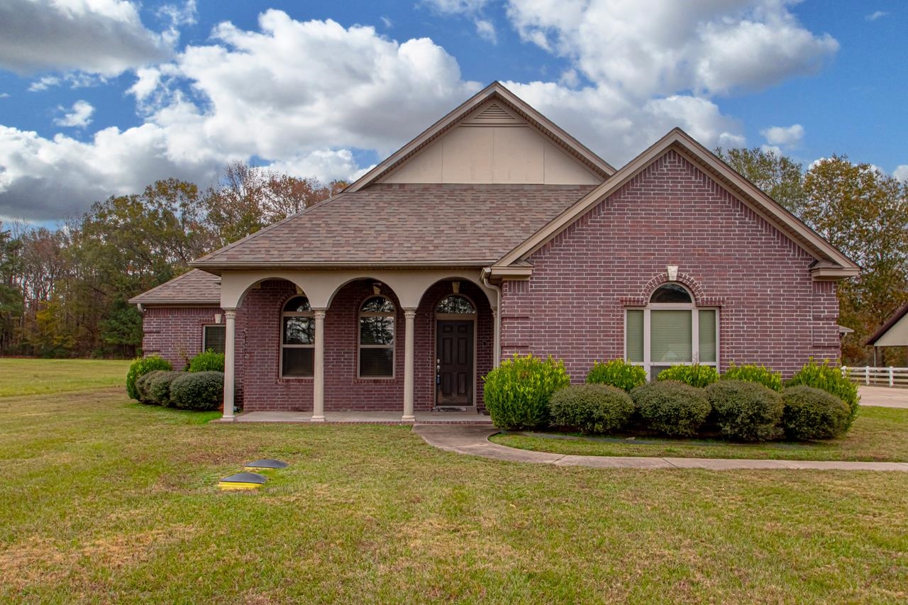 CANDLEWOOD - Residential