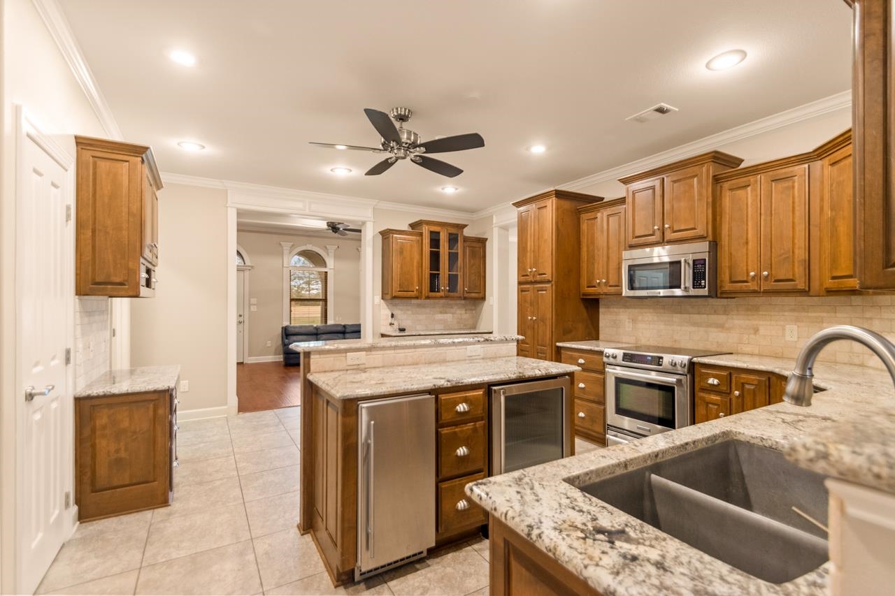 CANDLEWOOD - Residential