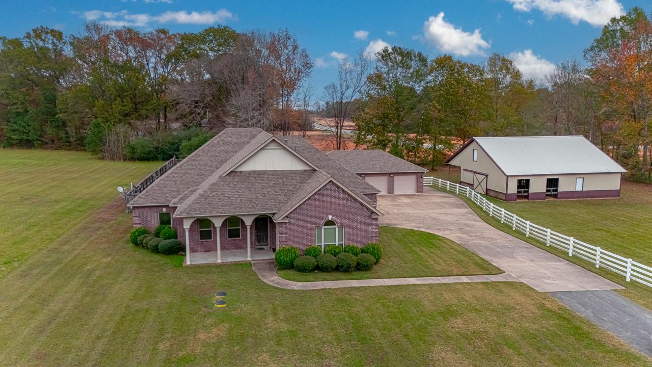 CANDLEWOOD - Residential