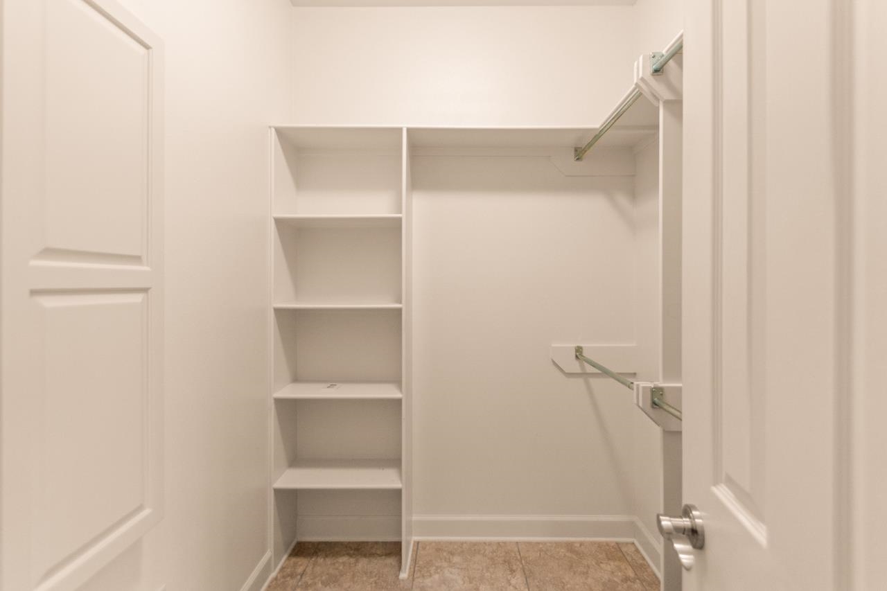 CANDLEWOOD - Residential