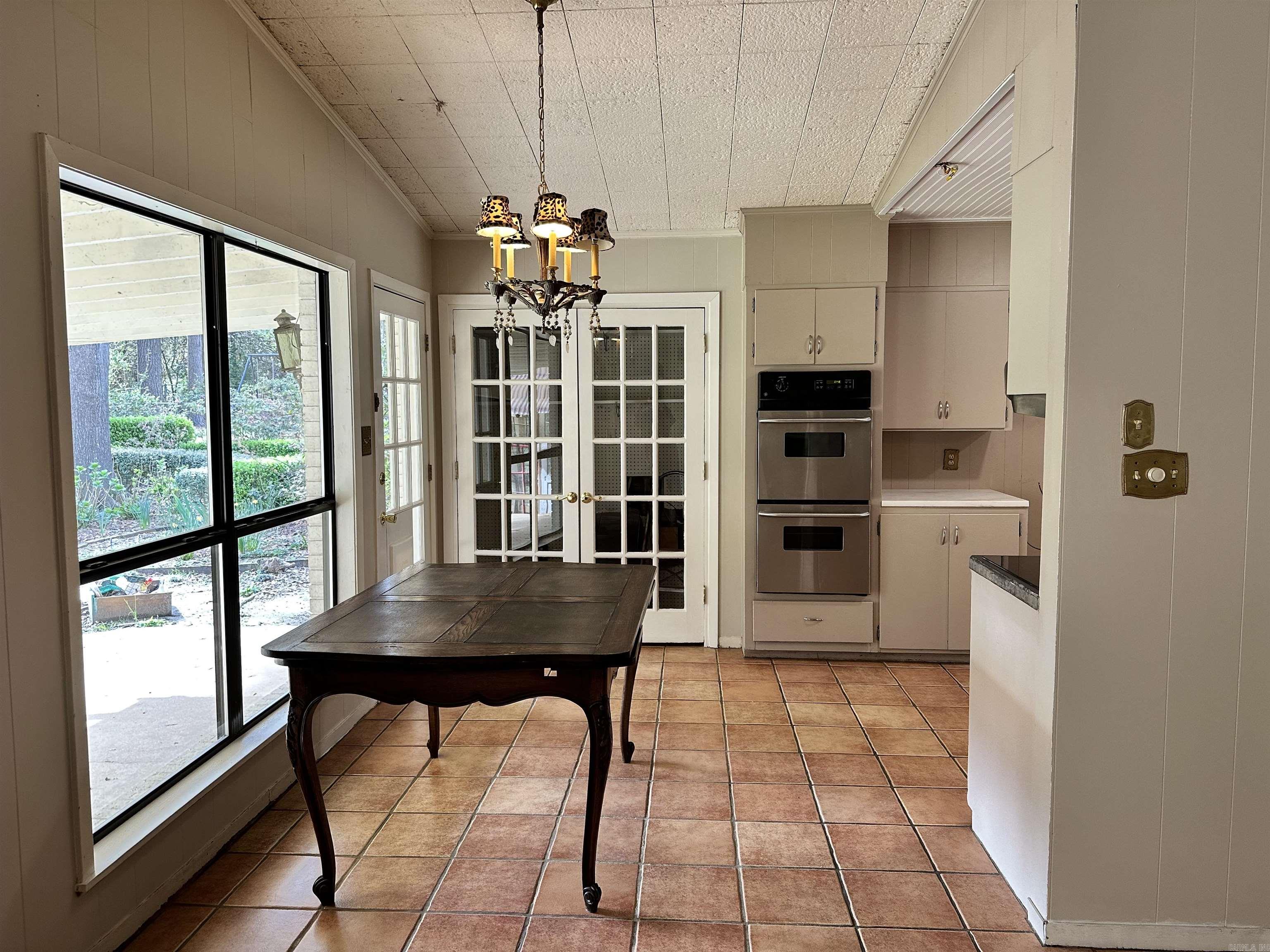 SOUTHERN STATE HEIGHTS - Residential