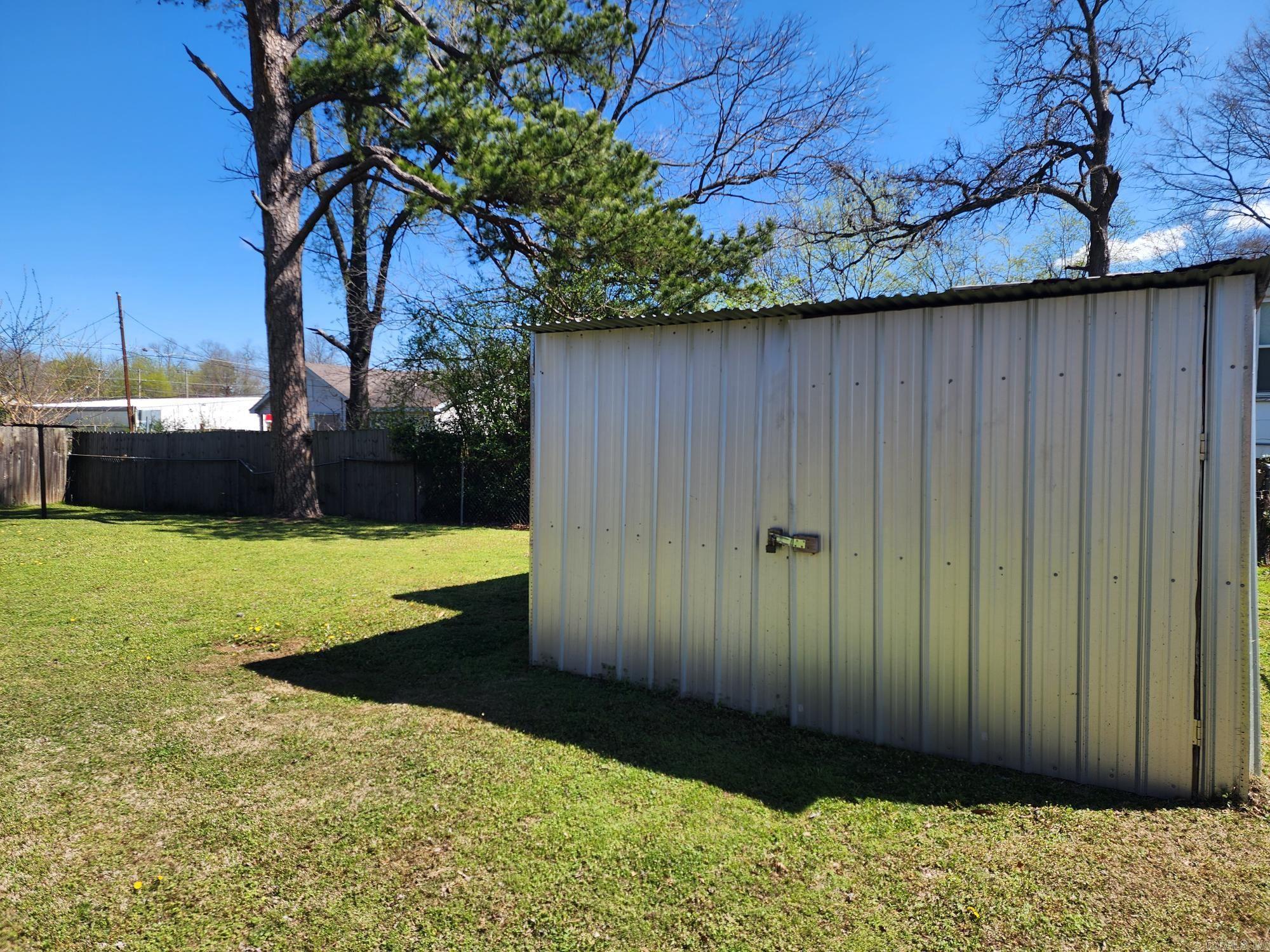 SANDERS S/D JONES ADD - Residential