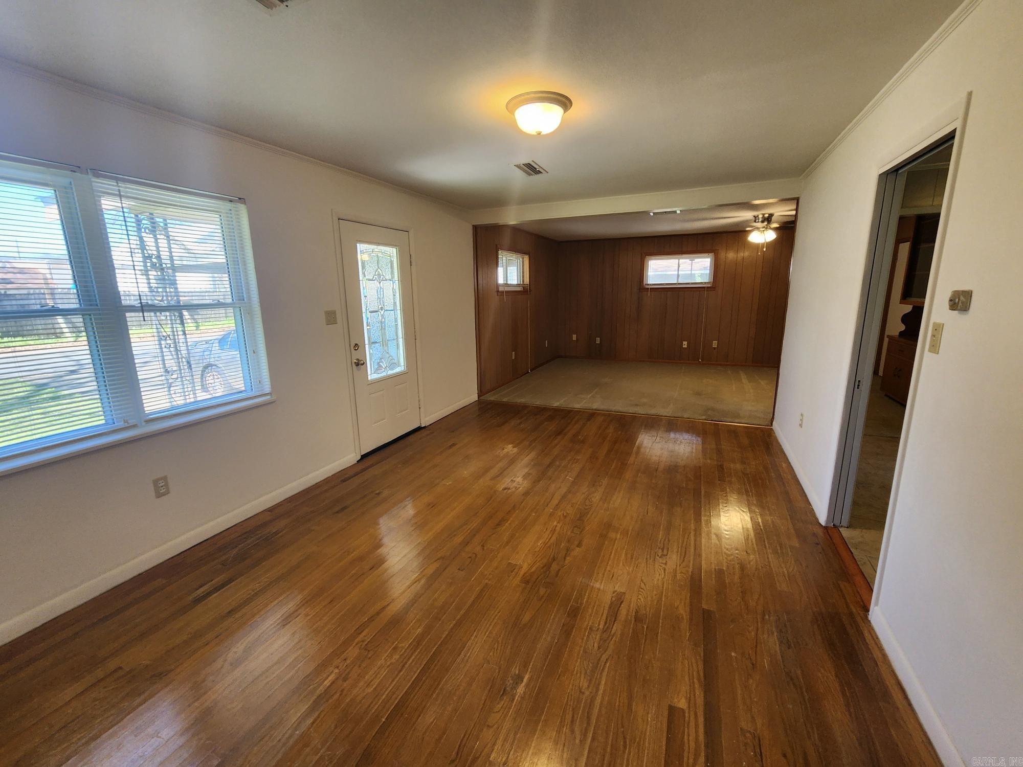 SANDERS S/D JONES ADD - Residential