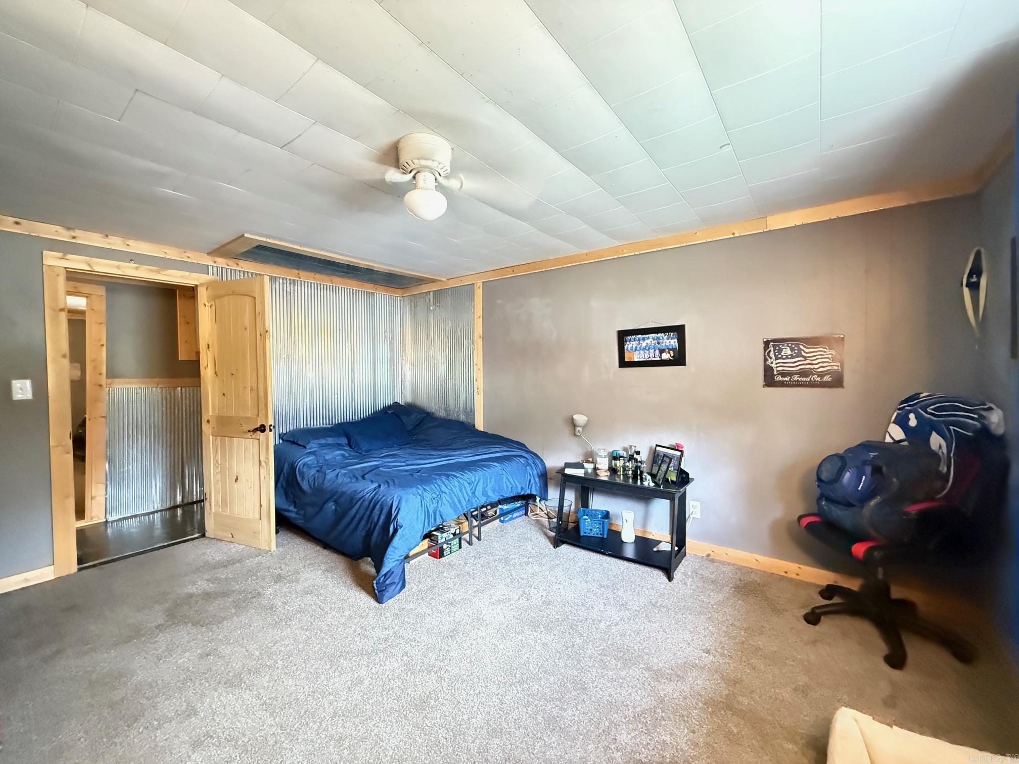 CITY OF CLINTON - Residential