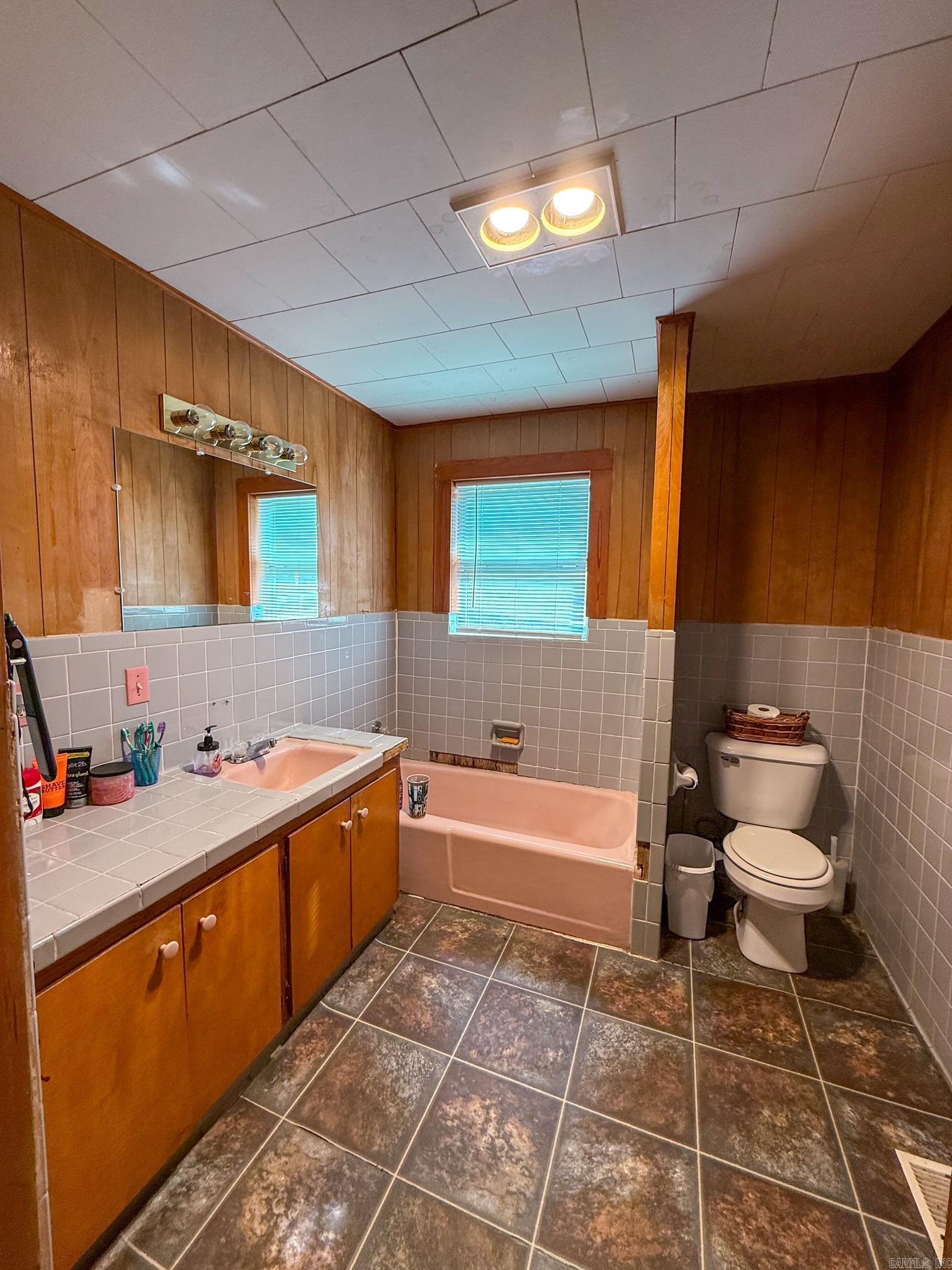 CITY OF CLINTON - Residential