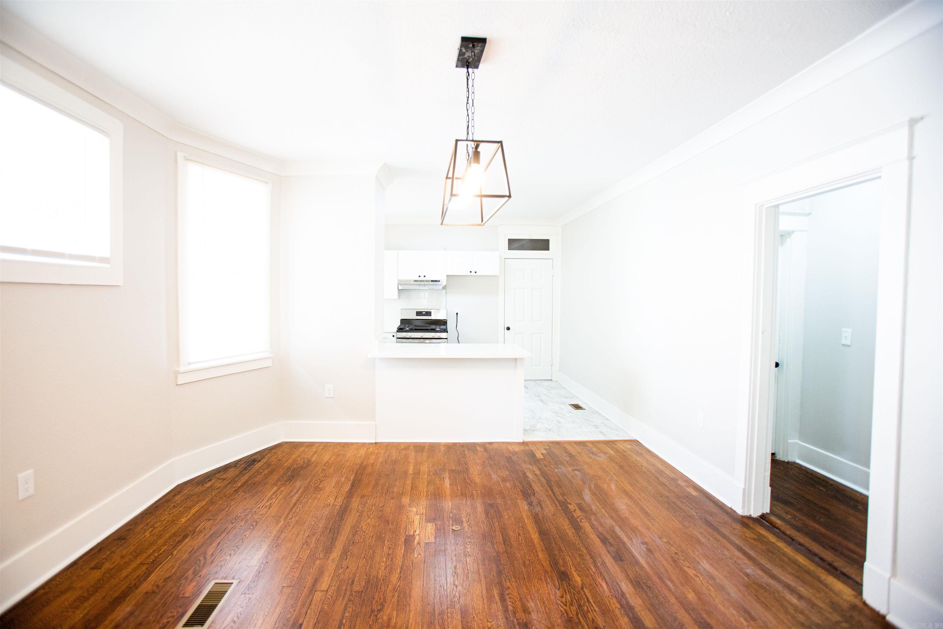 Centenial - Residential Lease