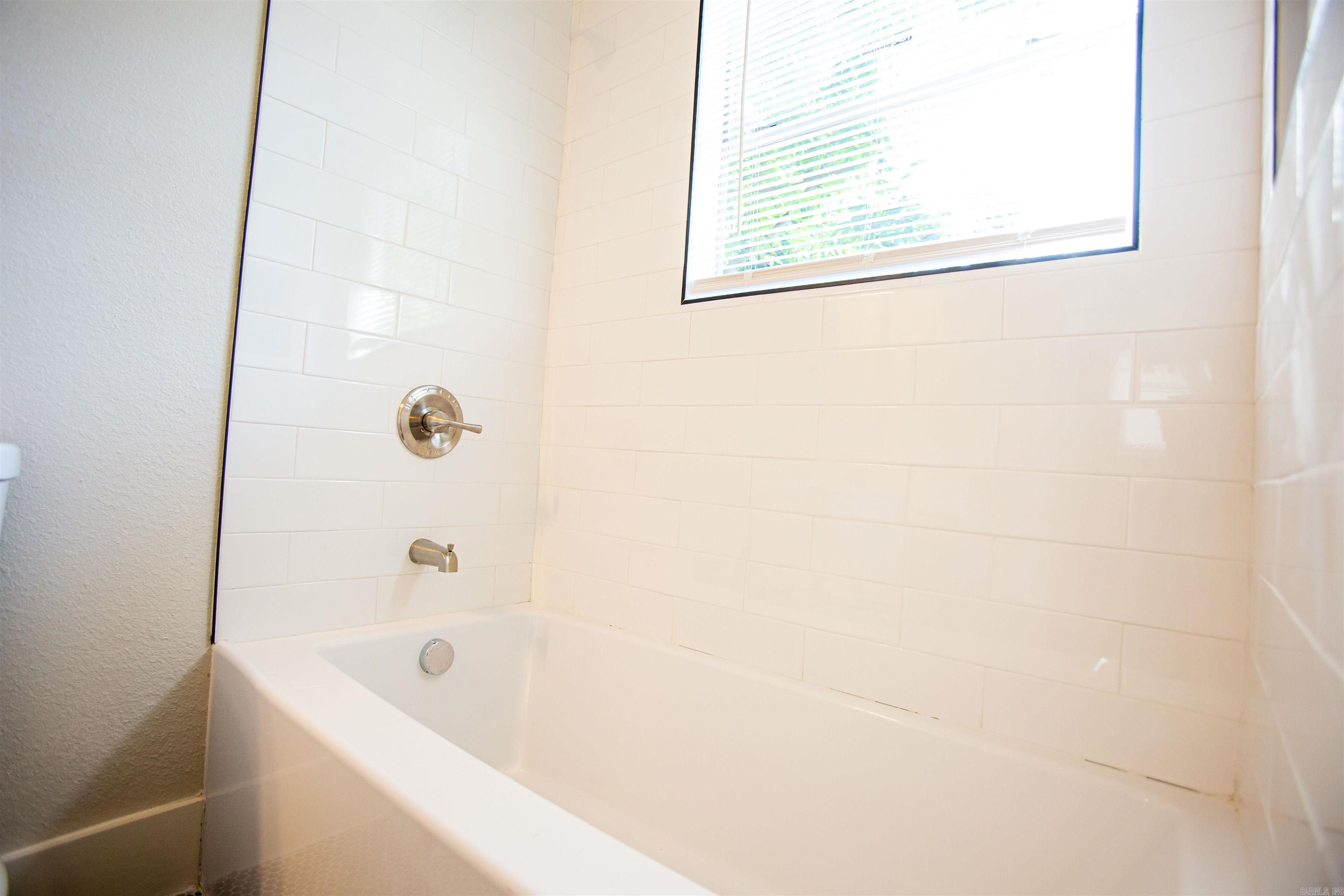 Centenial - Residential Lease