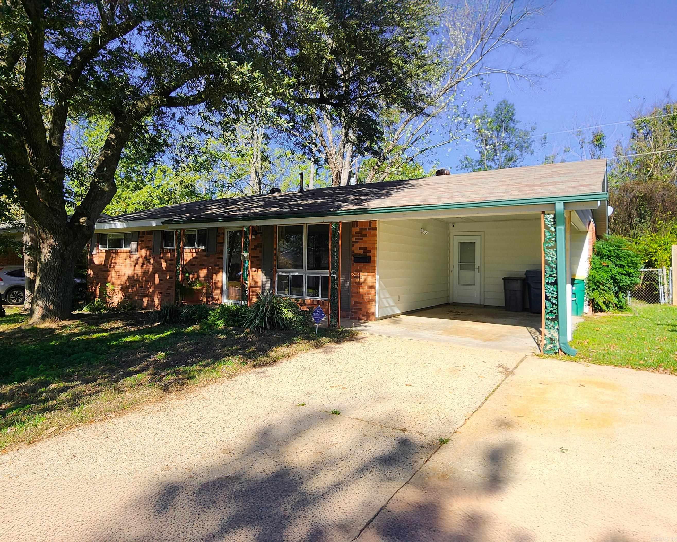 Ellis Acres - Residential