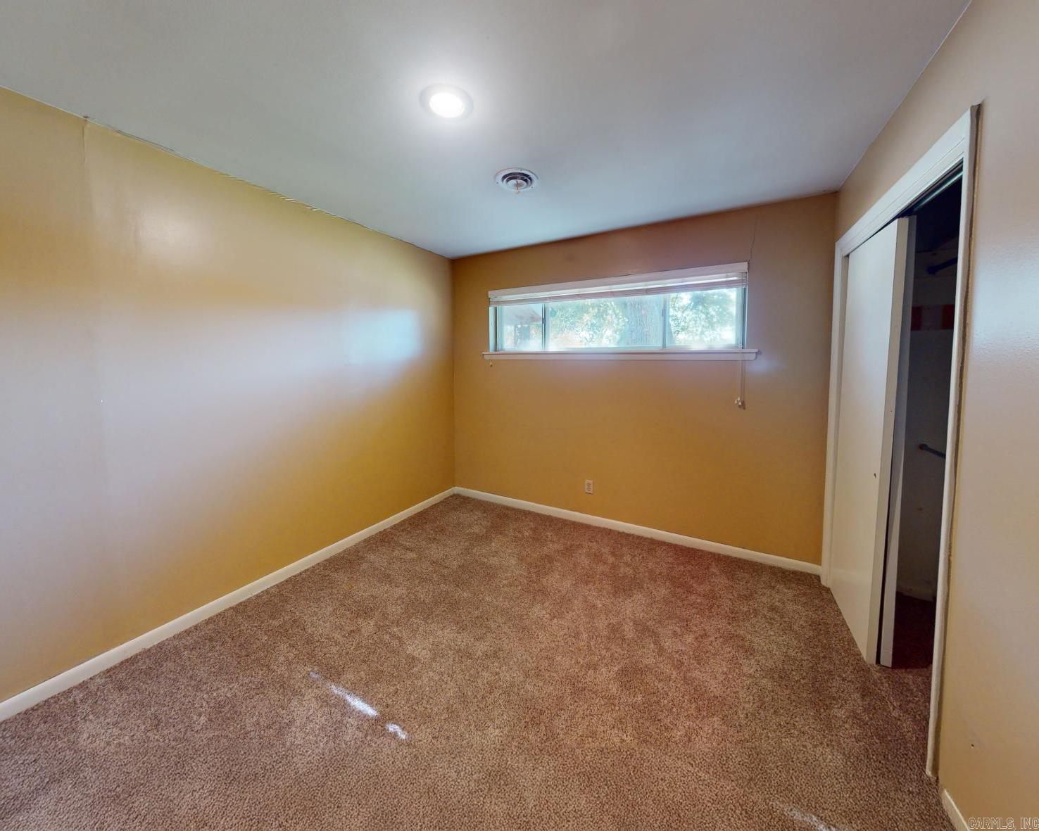 Ellis Acres - Residential