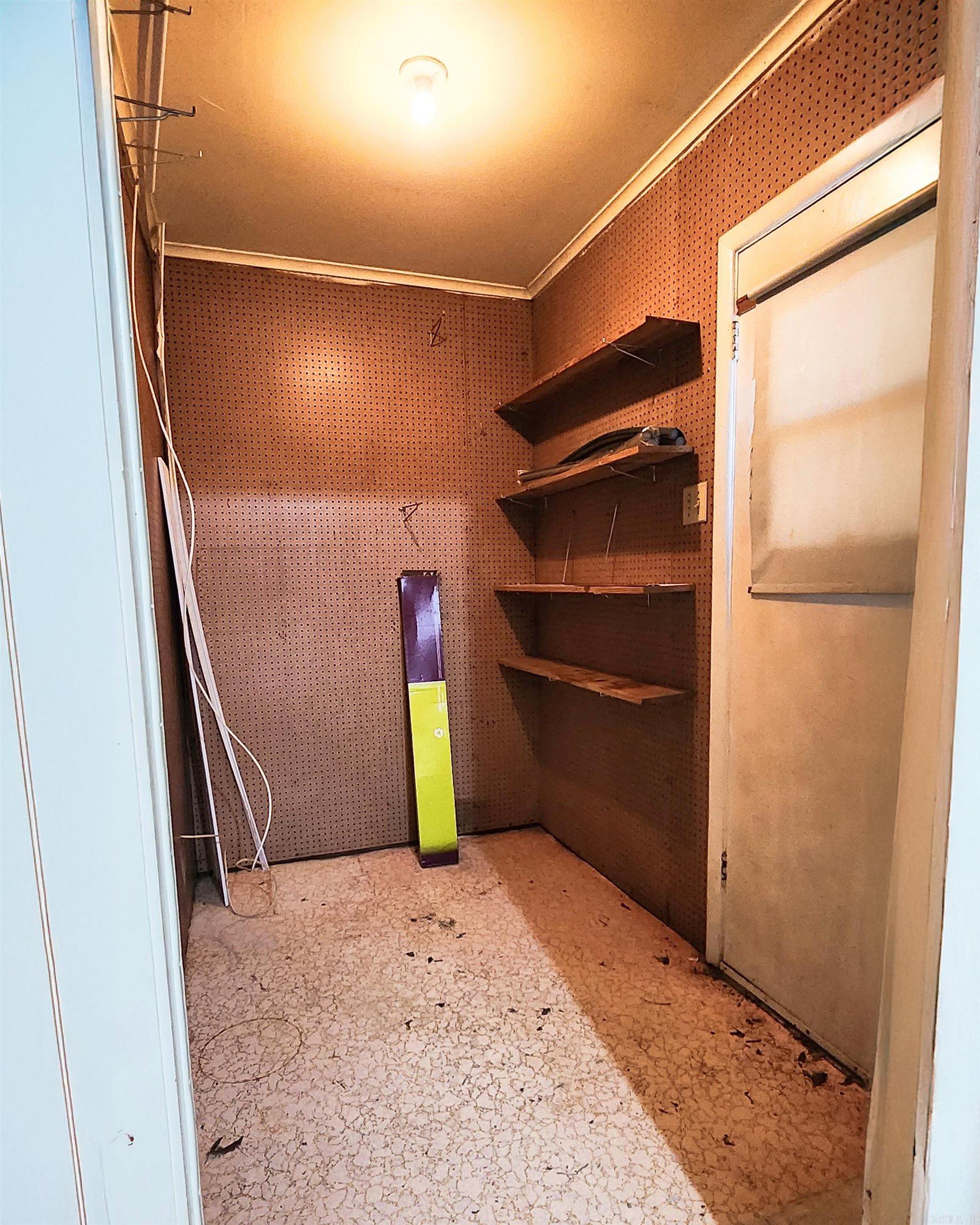 Ellis Acres - Residential