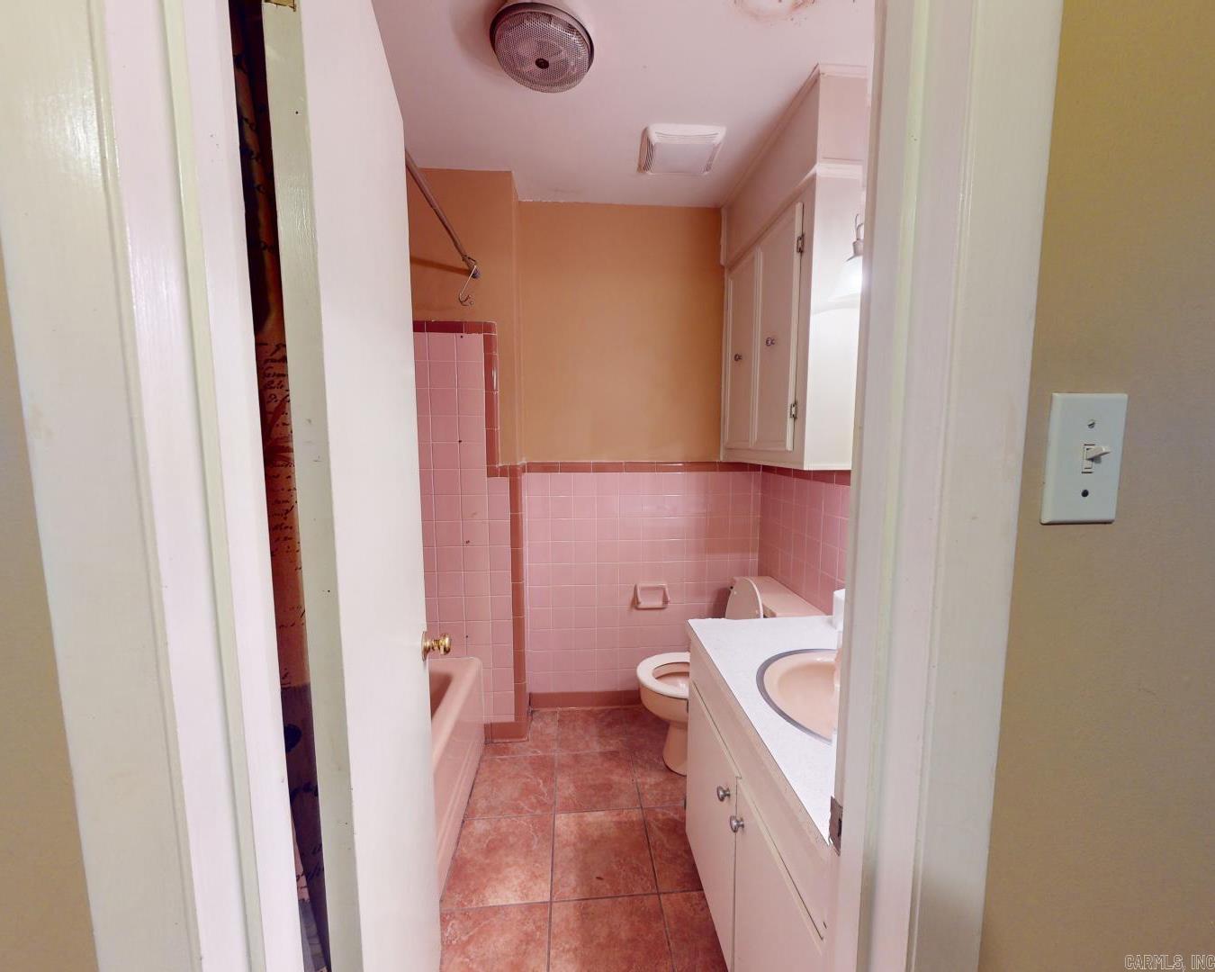 Ellis Acres - Residential