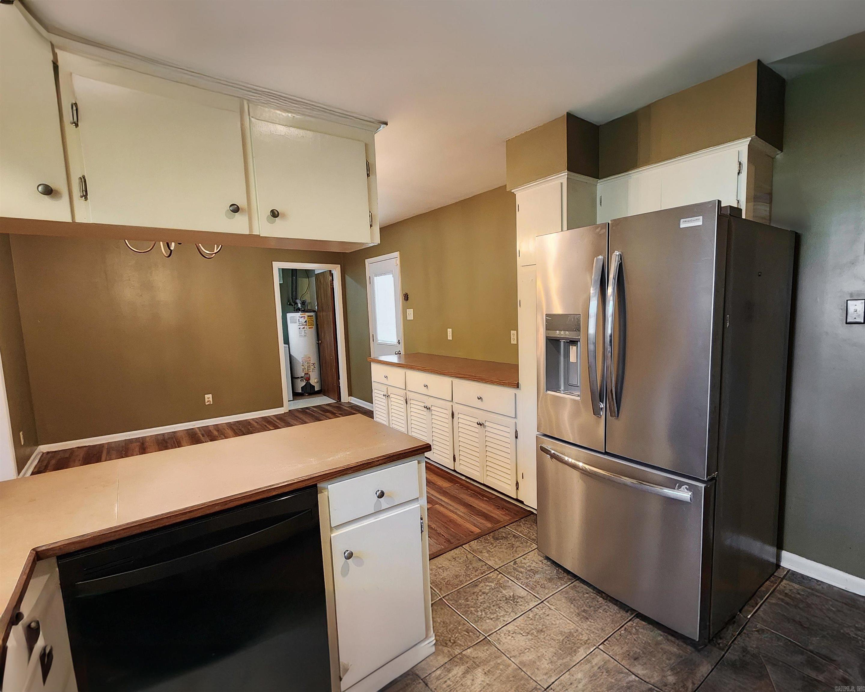 Ellis Acres - Residential