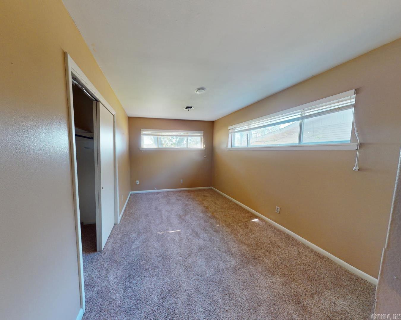 Ellis Acres - Residential