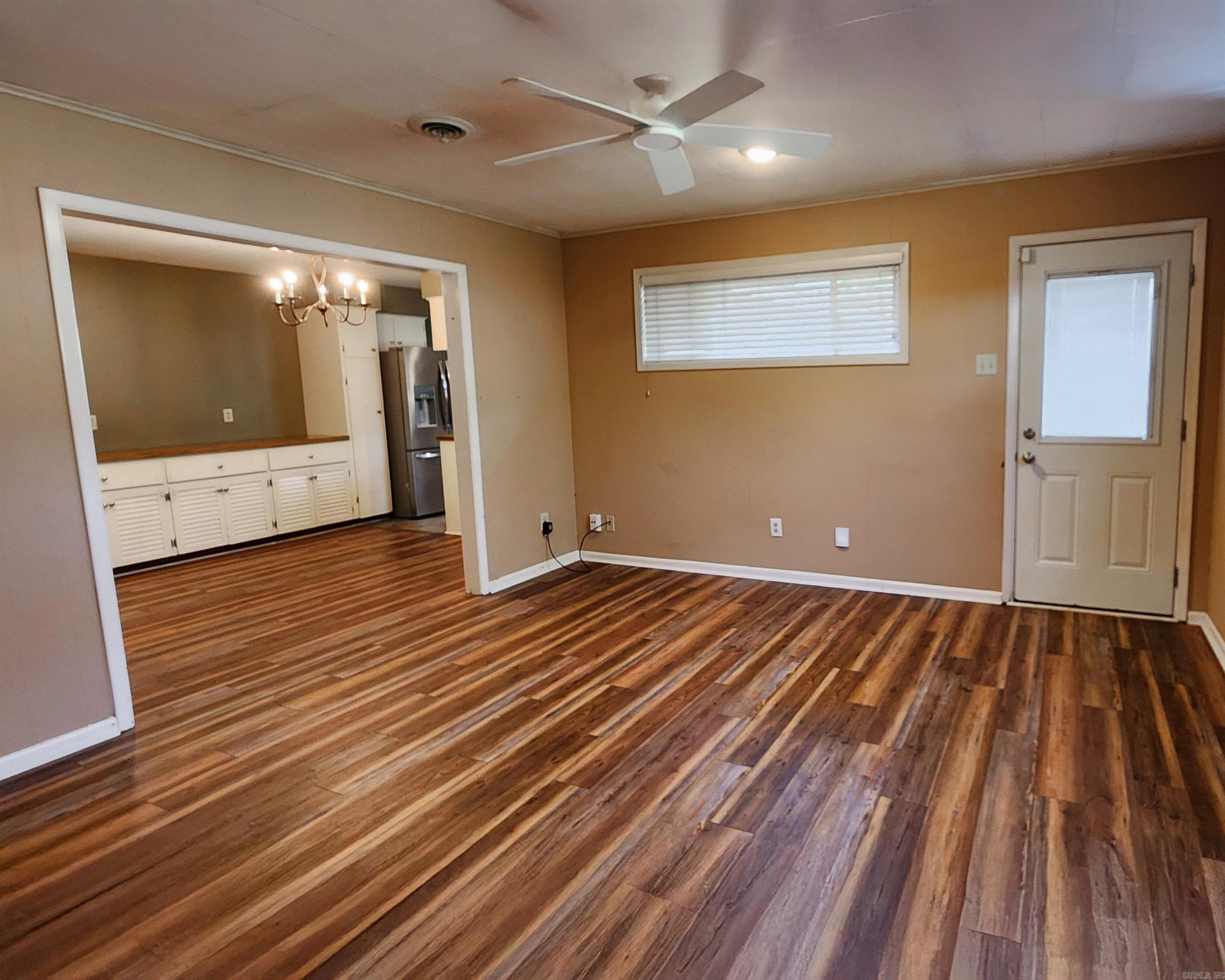 Ellis Acres - Residential