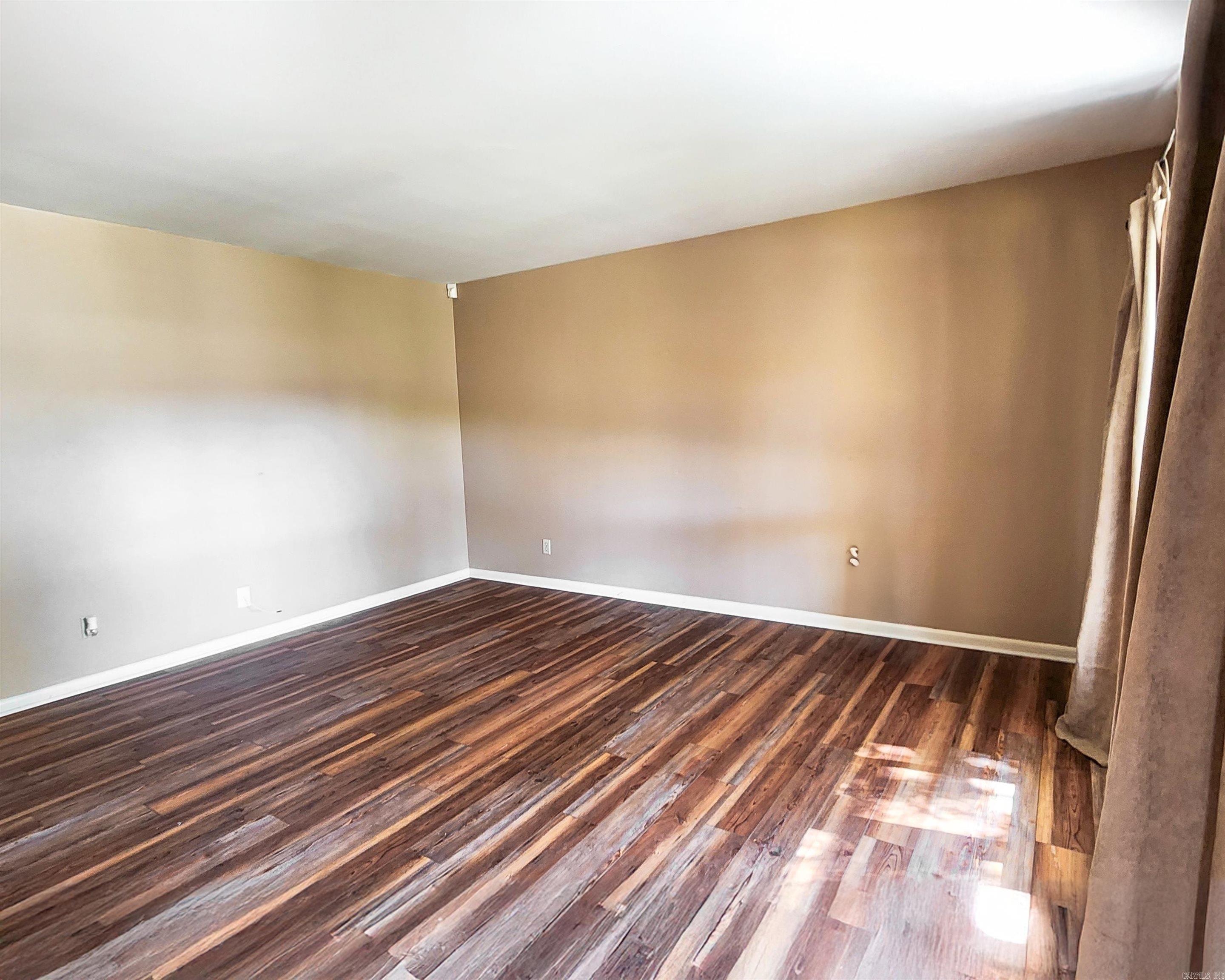 Ellis Acres - Residential