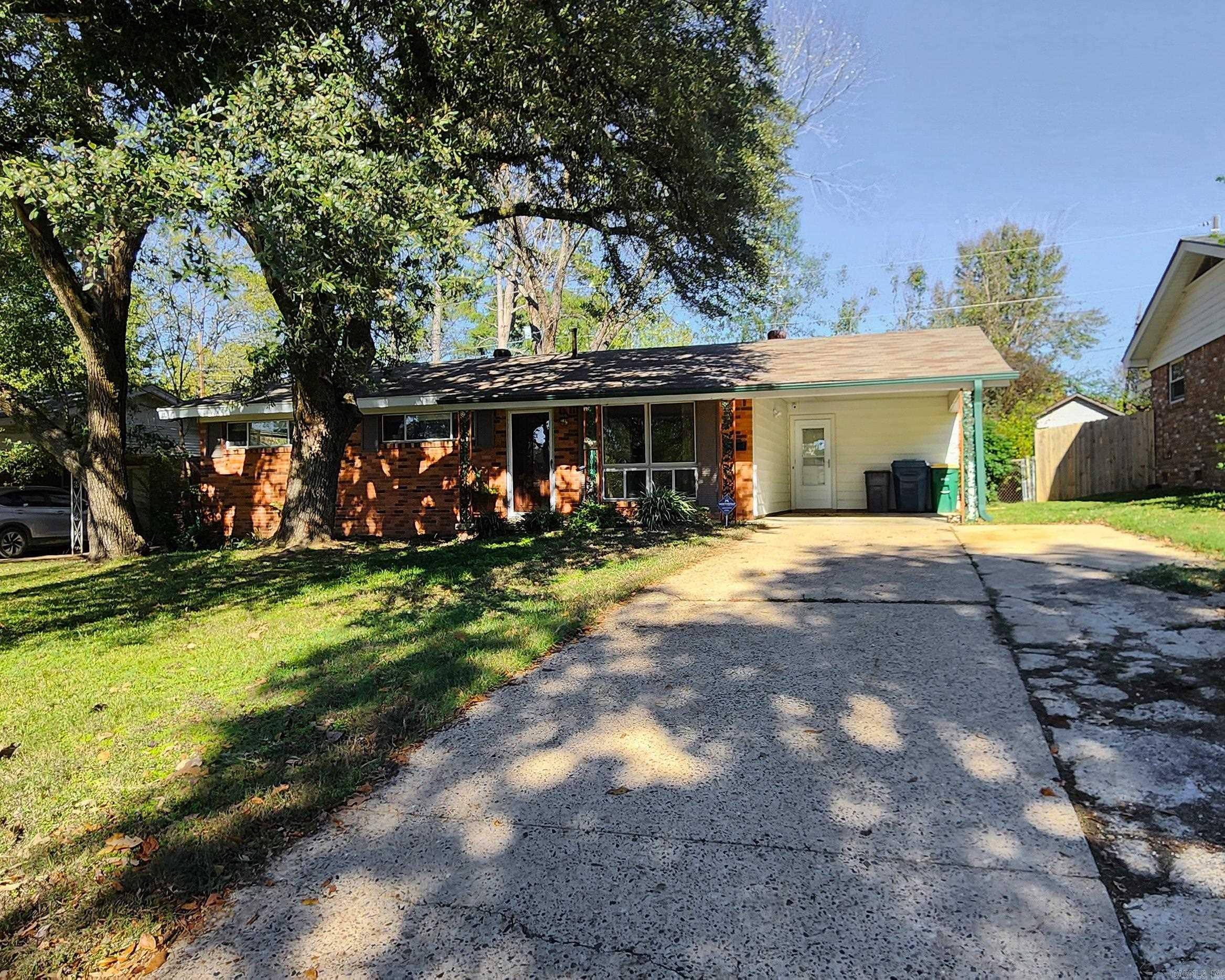 Ellis Acres - Residential