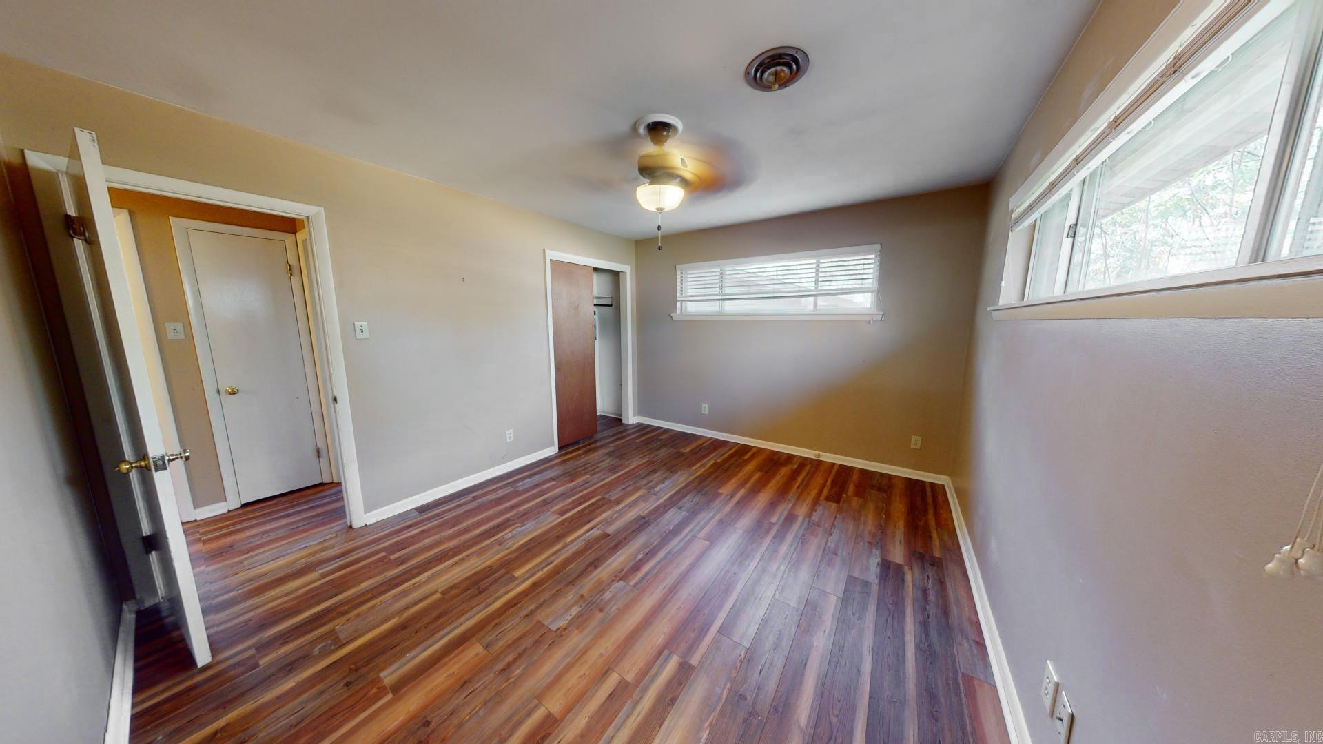 Ellis Acres - Residential