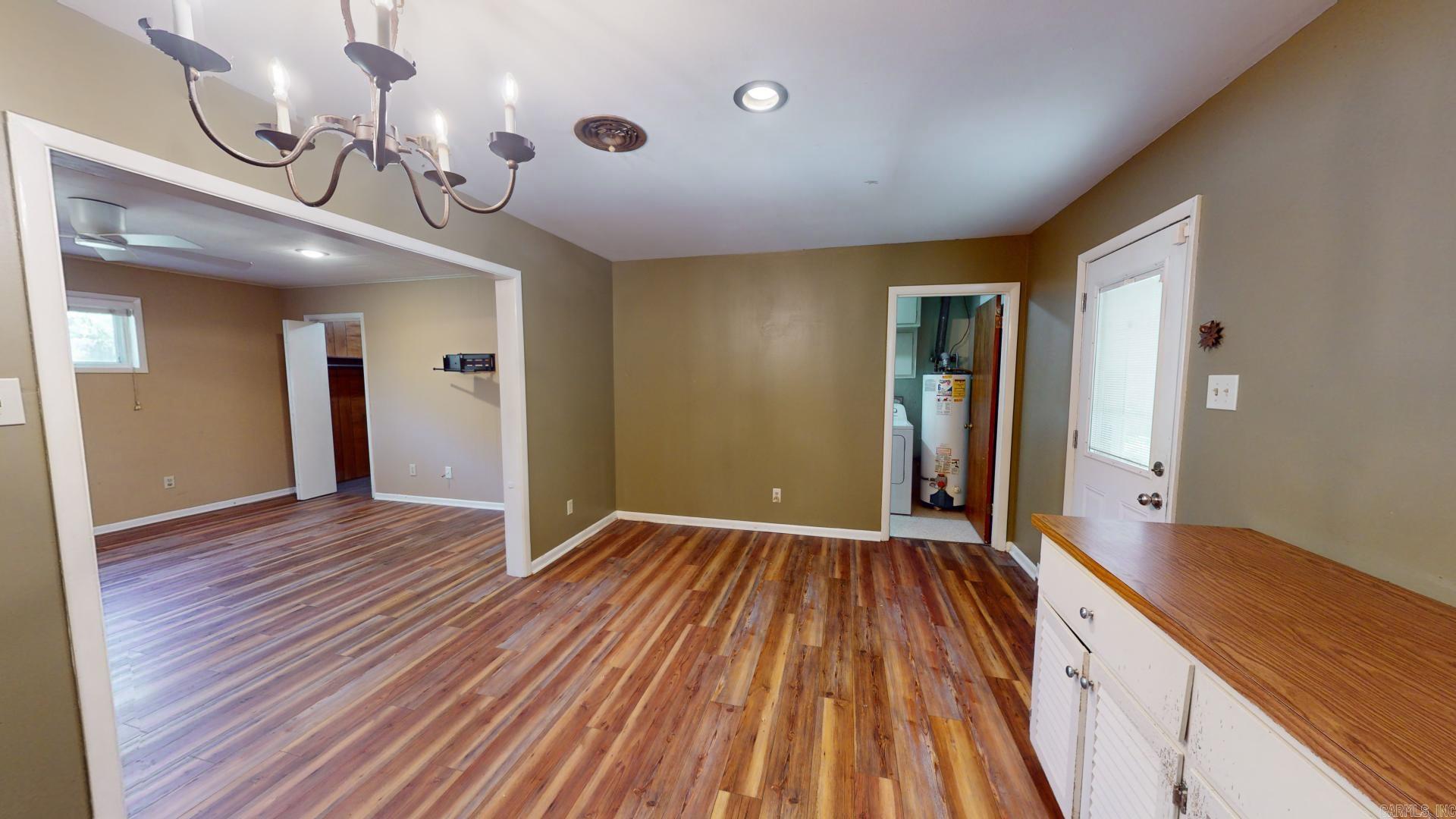 Ellis Acres - Residential