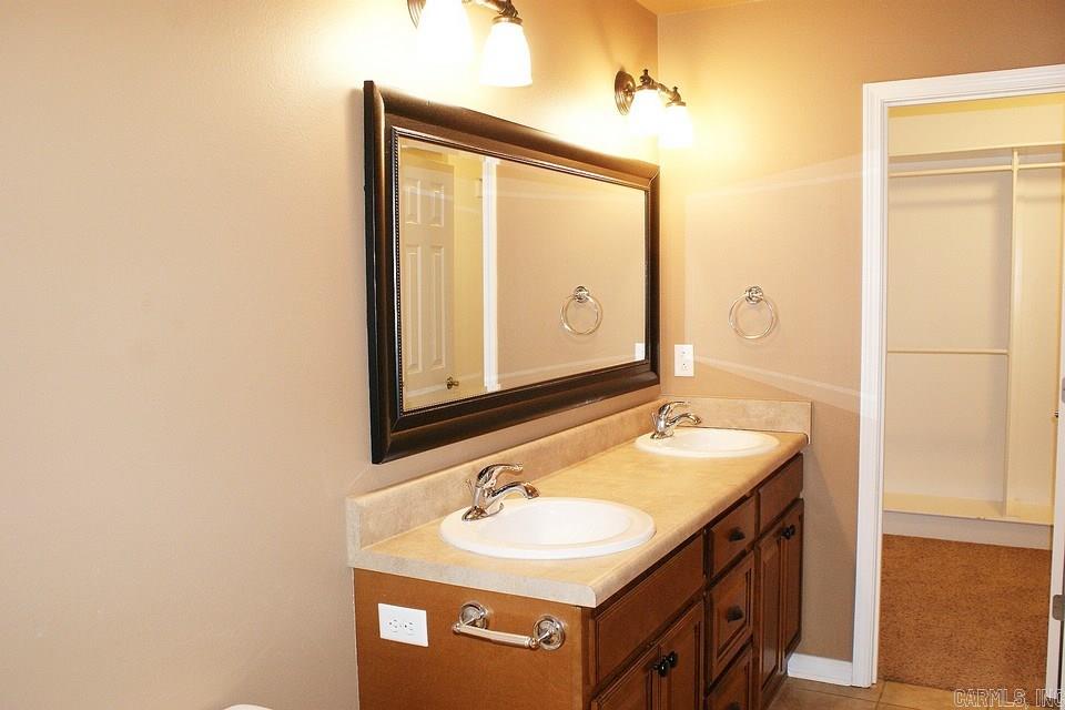 Ridgewood - Residential Lease