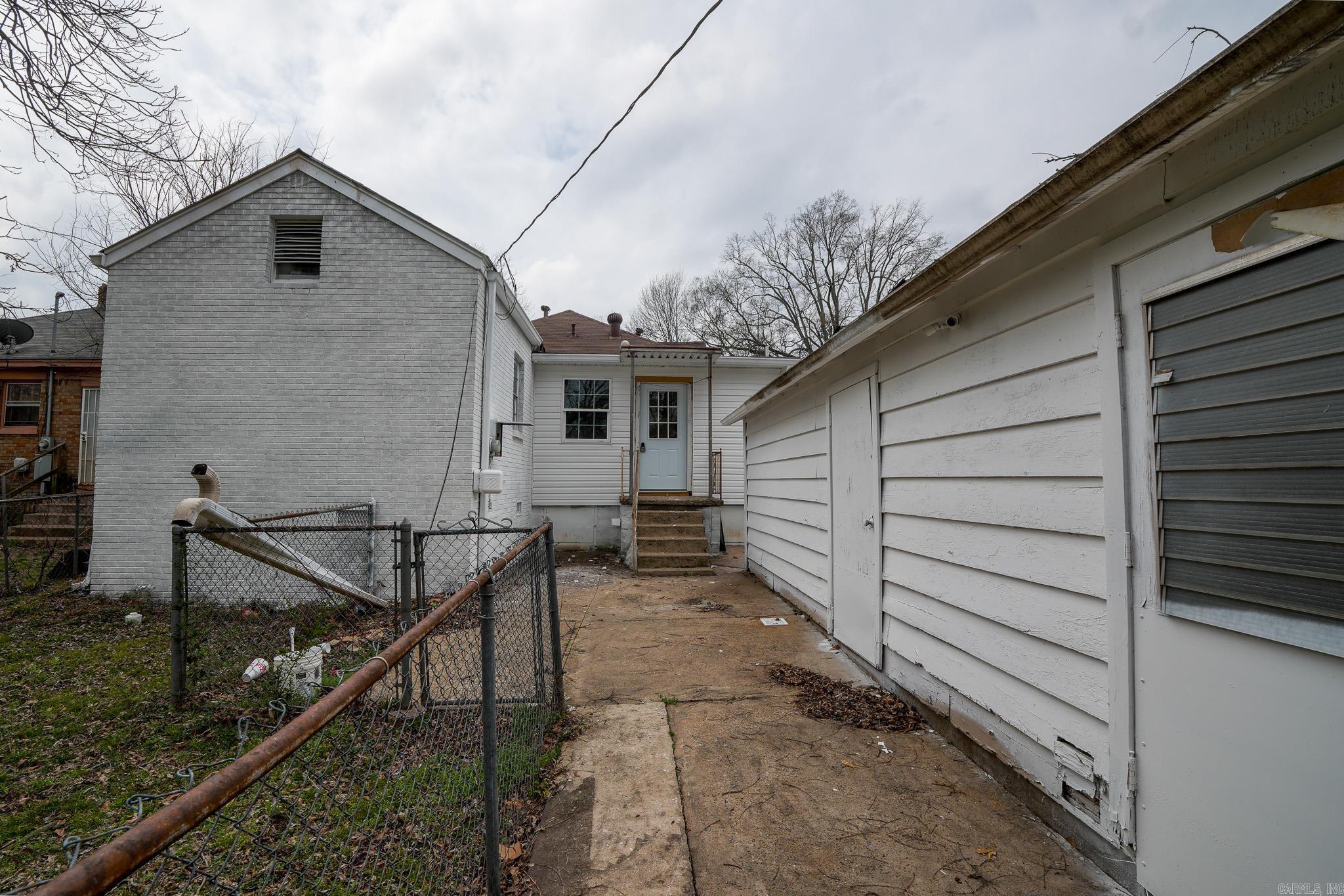 BARING CROSS - Residential