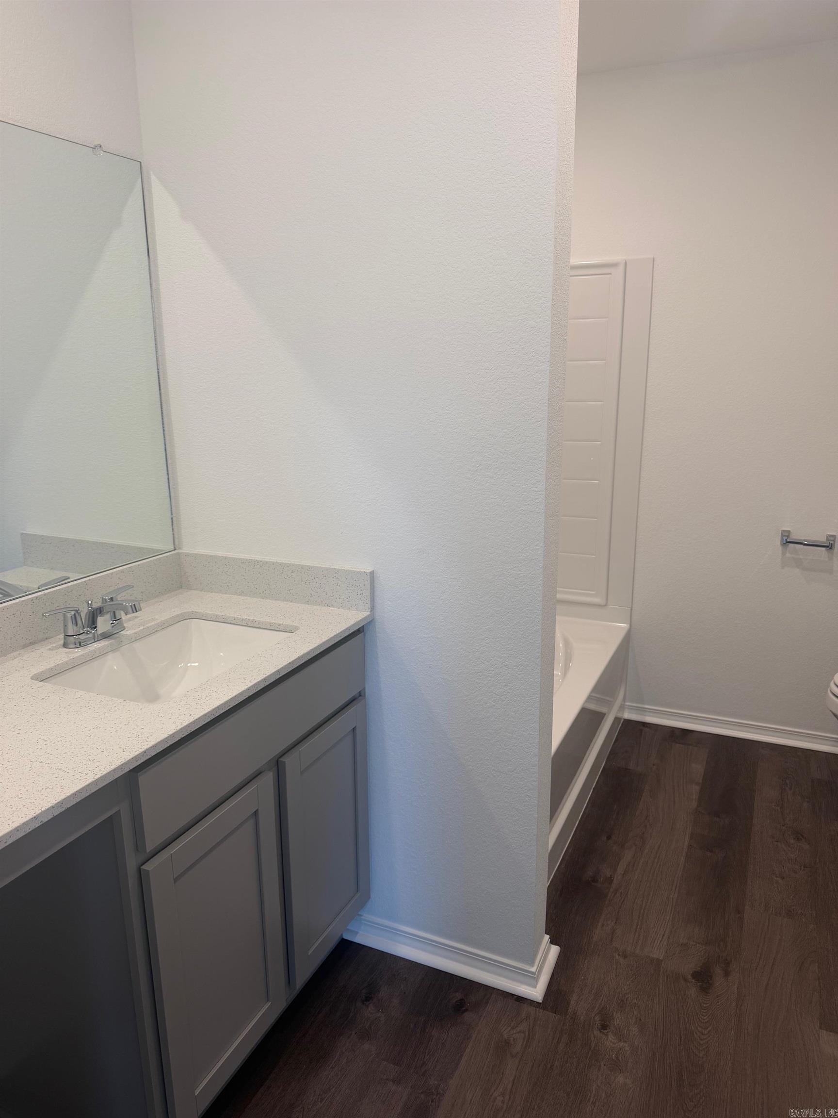 CYPRESS BEND AT WHITE OAK CROSSI - Residential Lease