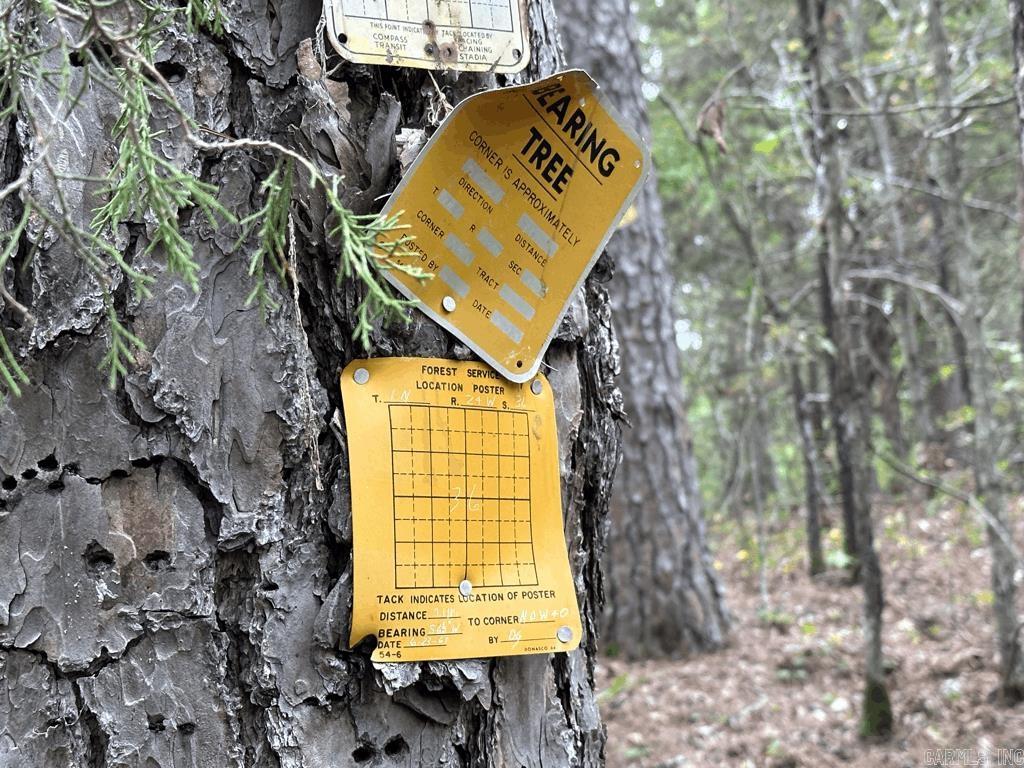 Metes & Bounds - Land