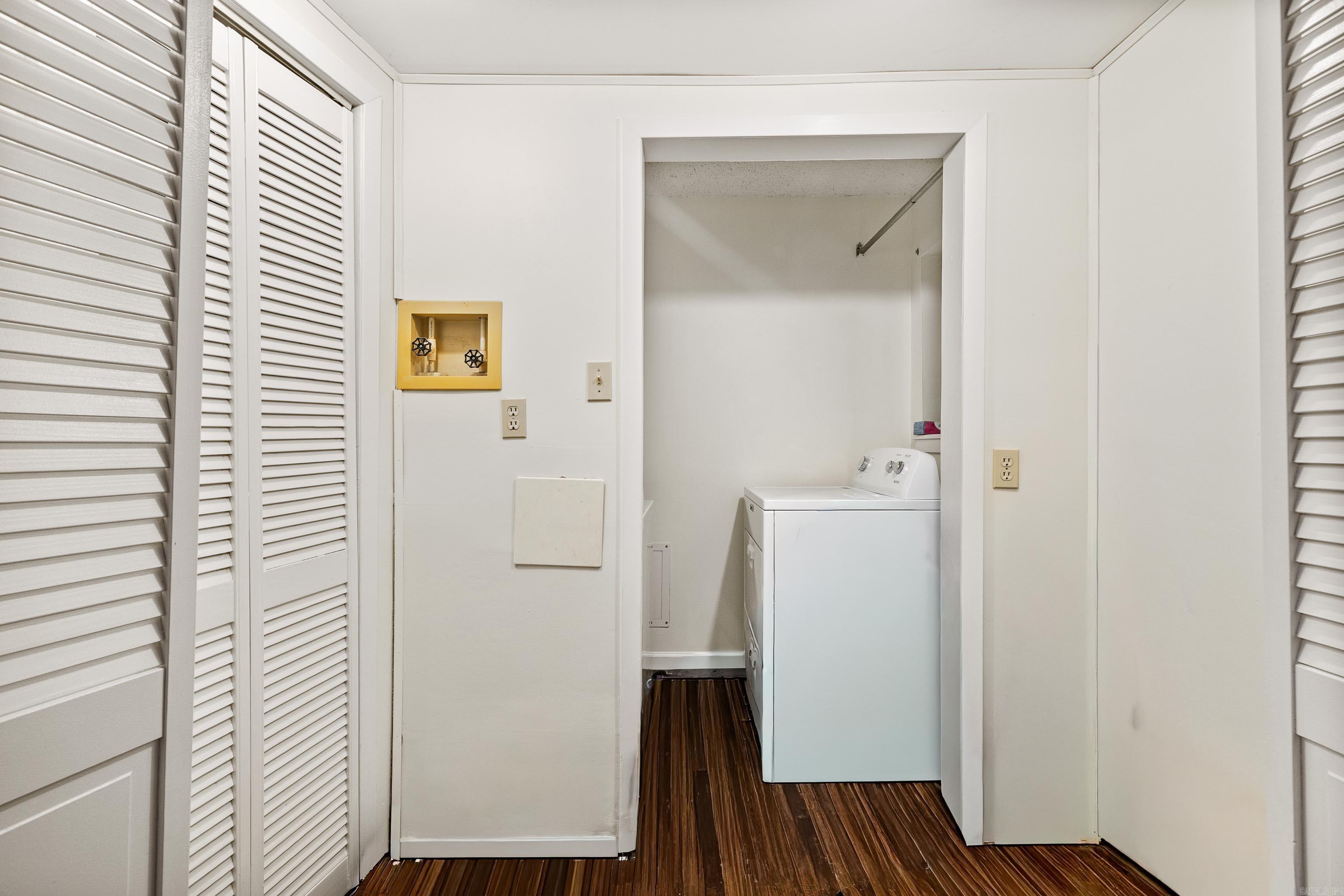 OAK FOREST - Residential