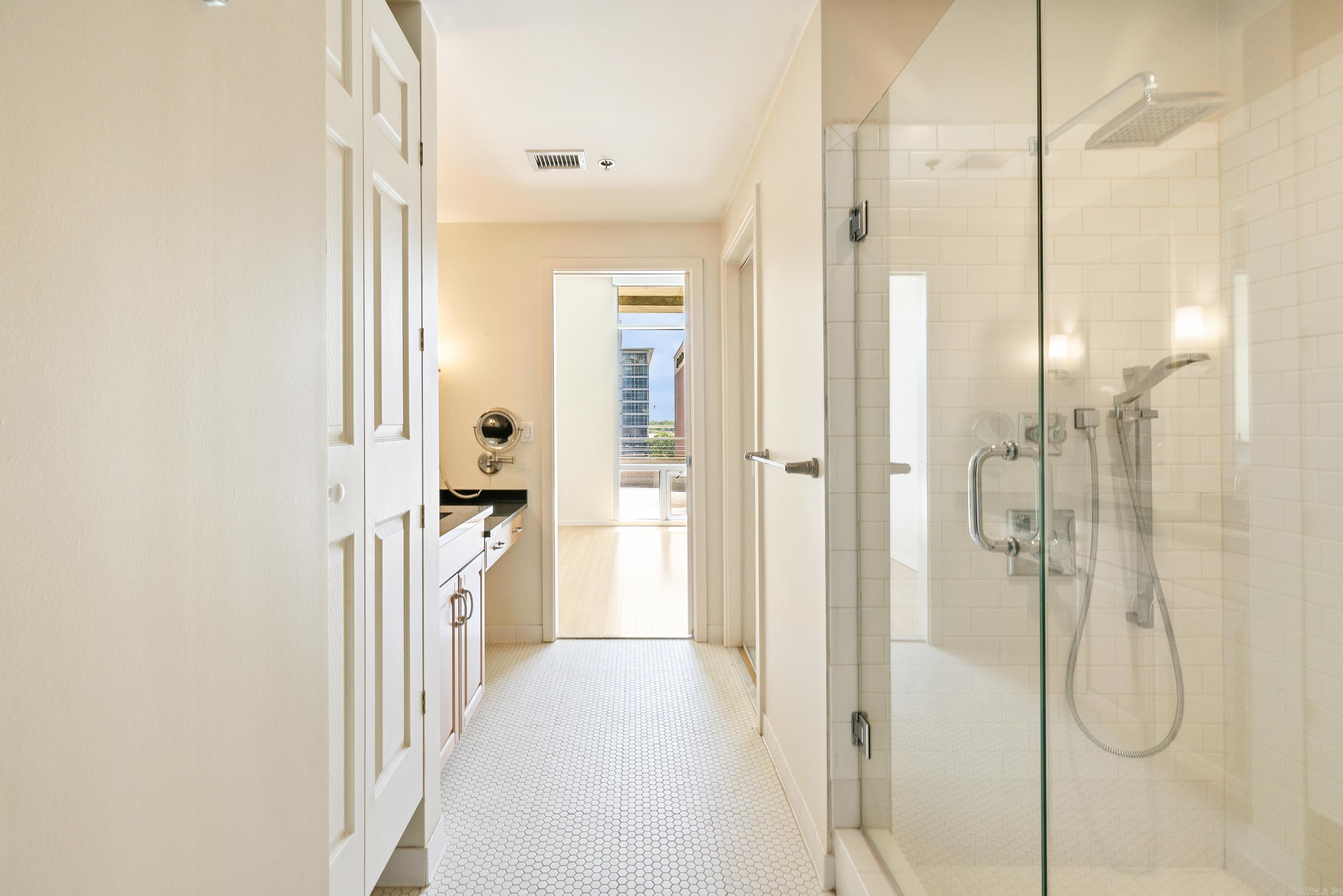 River Market Tower - Residential