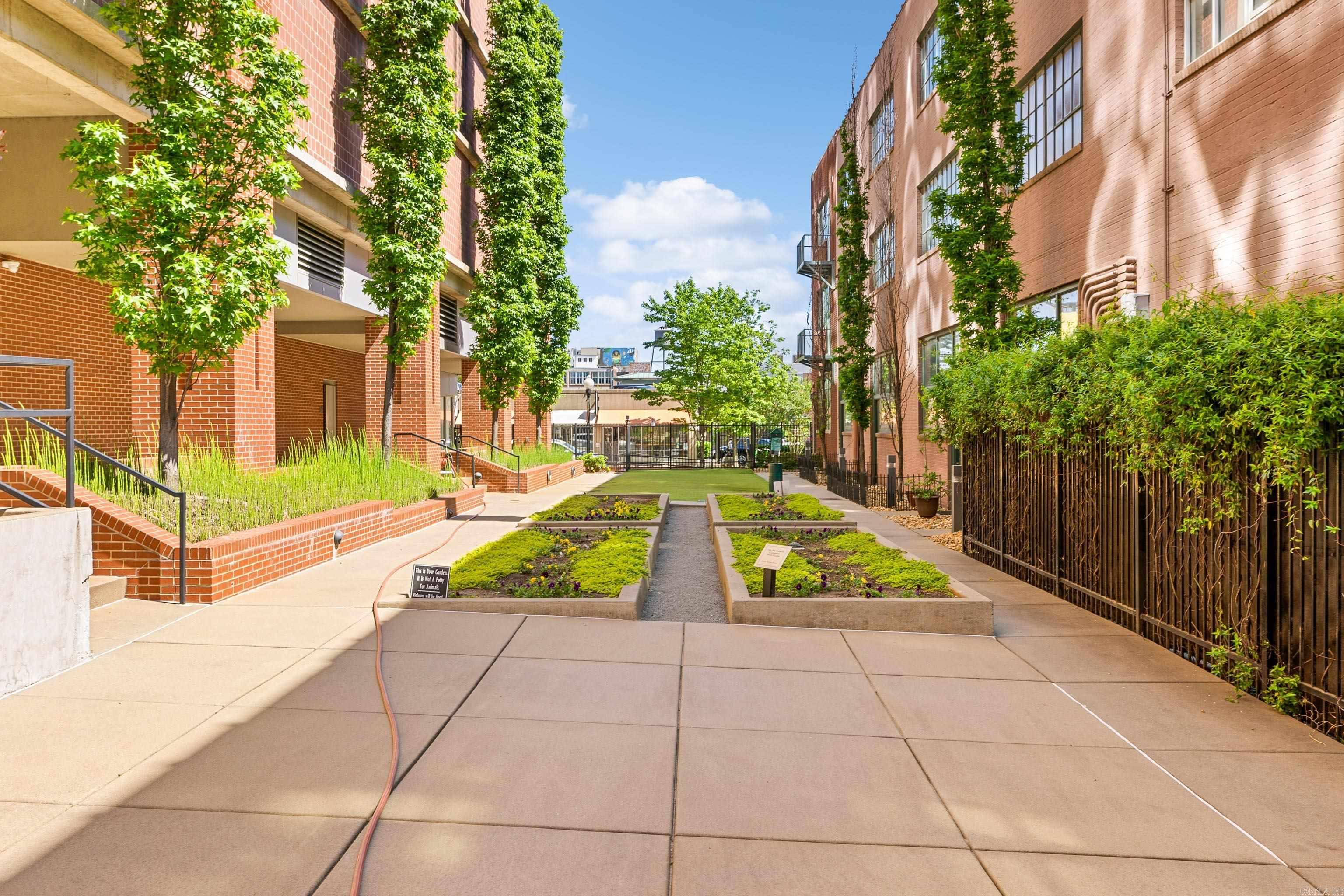 River Market Tower - Residential