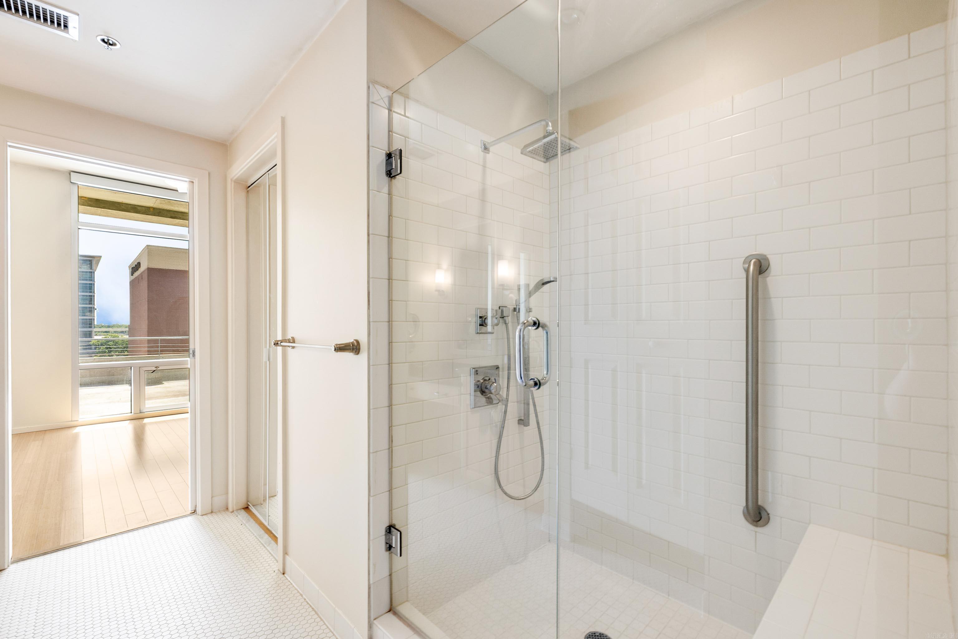 River Market Tower - Residential