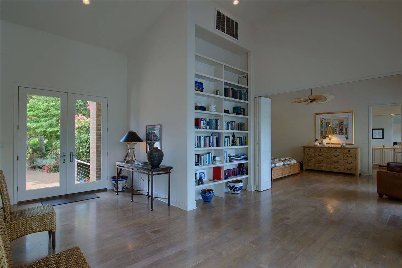 Tiburon - Residential