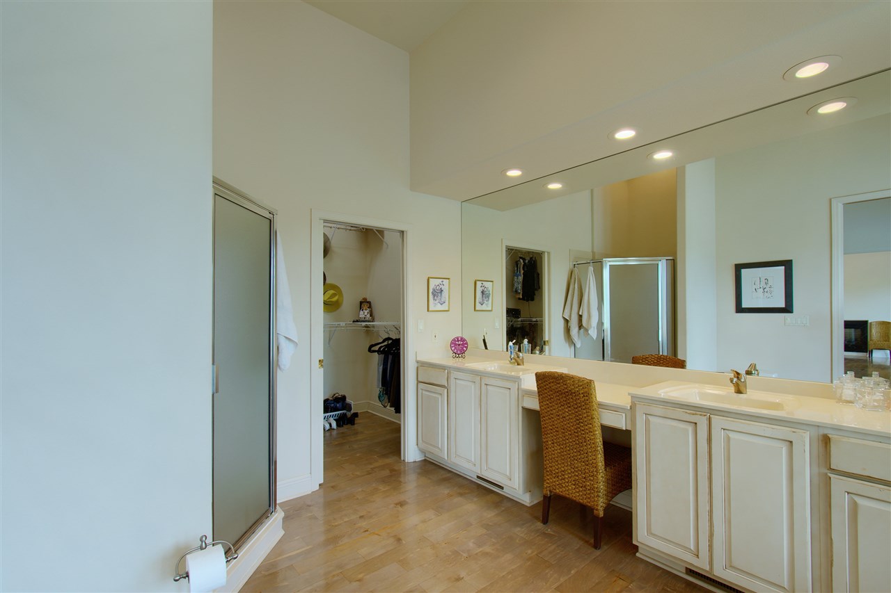 Tiburon - Residential