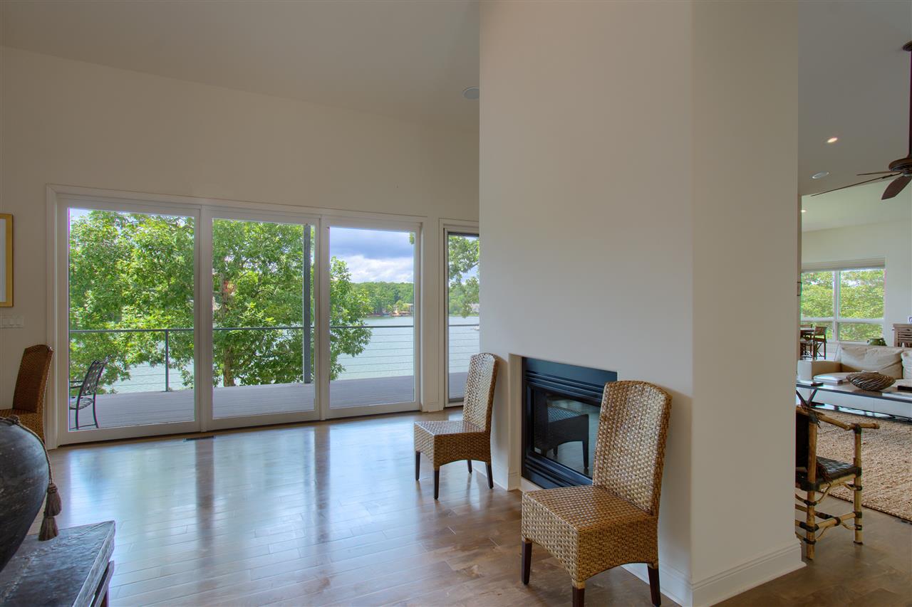 Tiburon - Residential