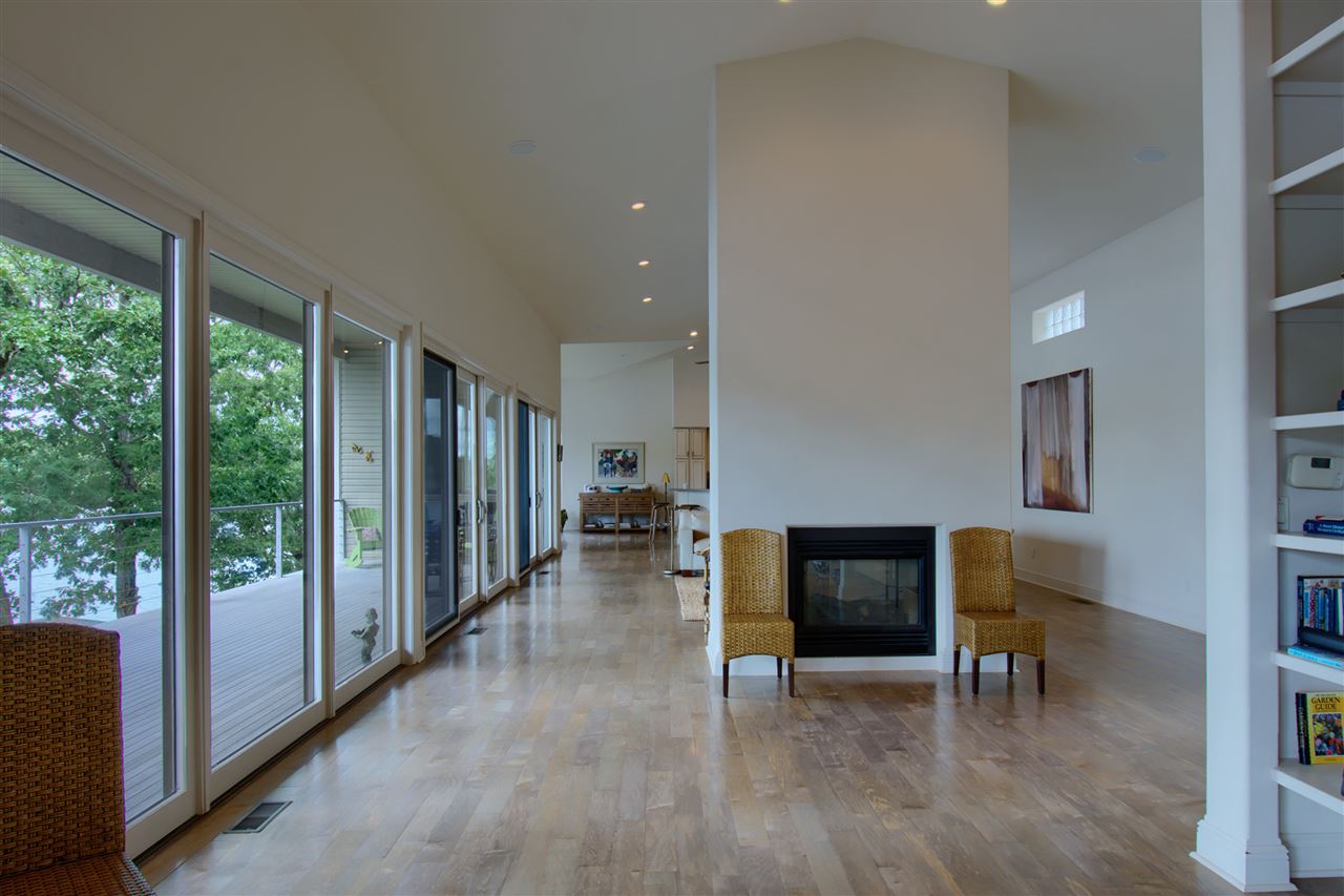 Tiburon - Residential