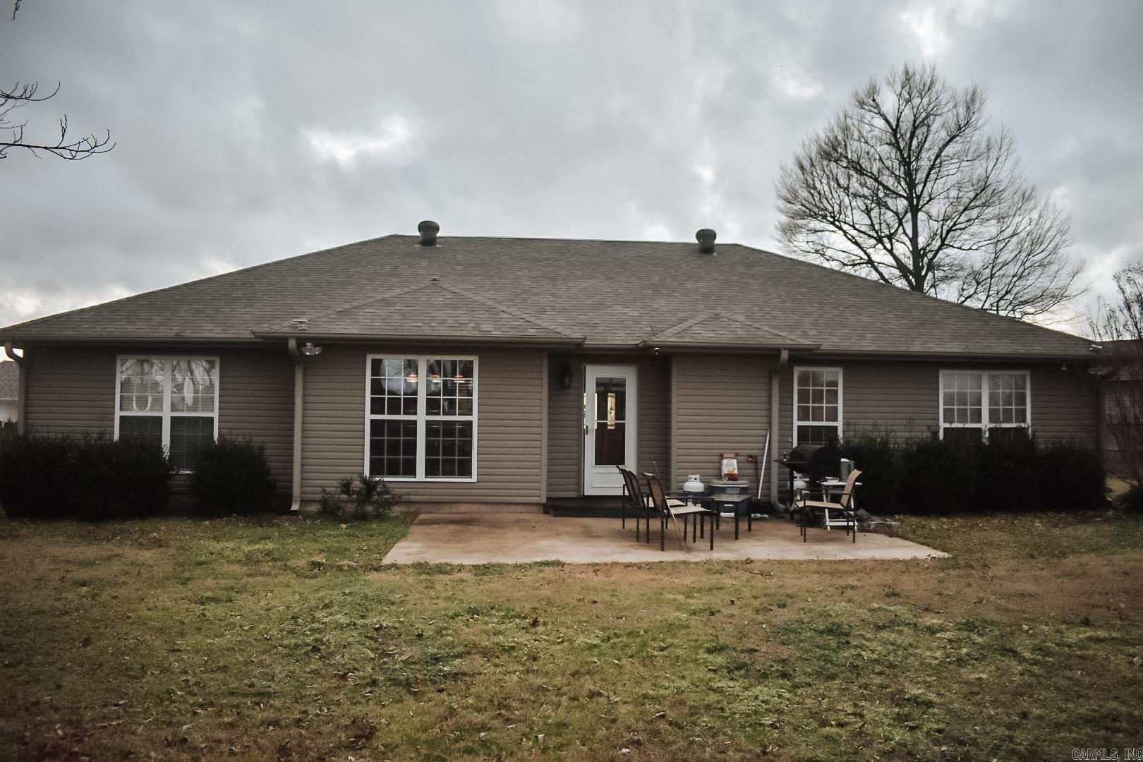 WINDSOR LANDING - Residential