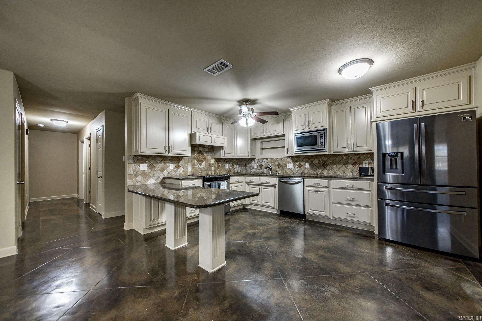 BELLAIRE - Residential