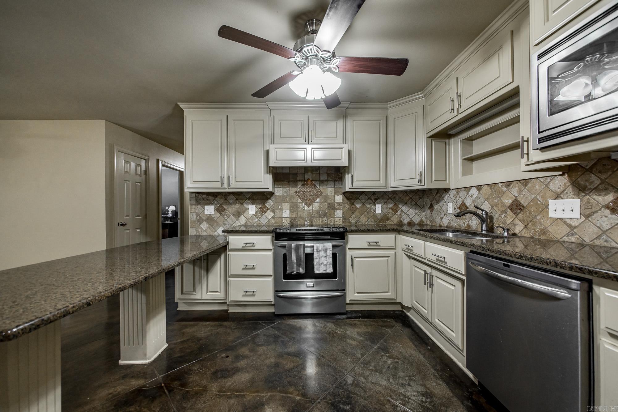 BELLAIRE - Residential