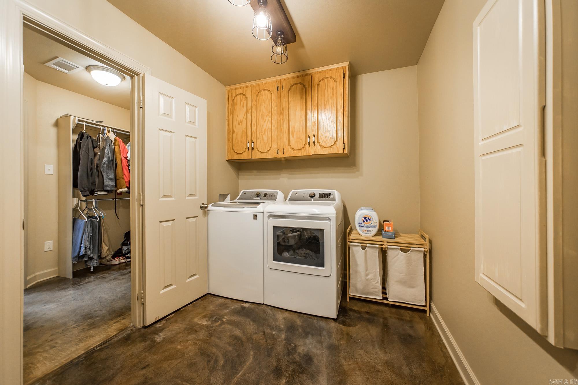 BELLAIRE - Residential