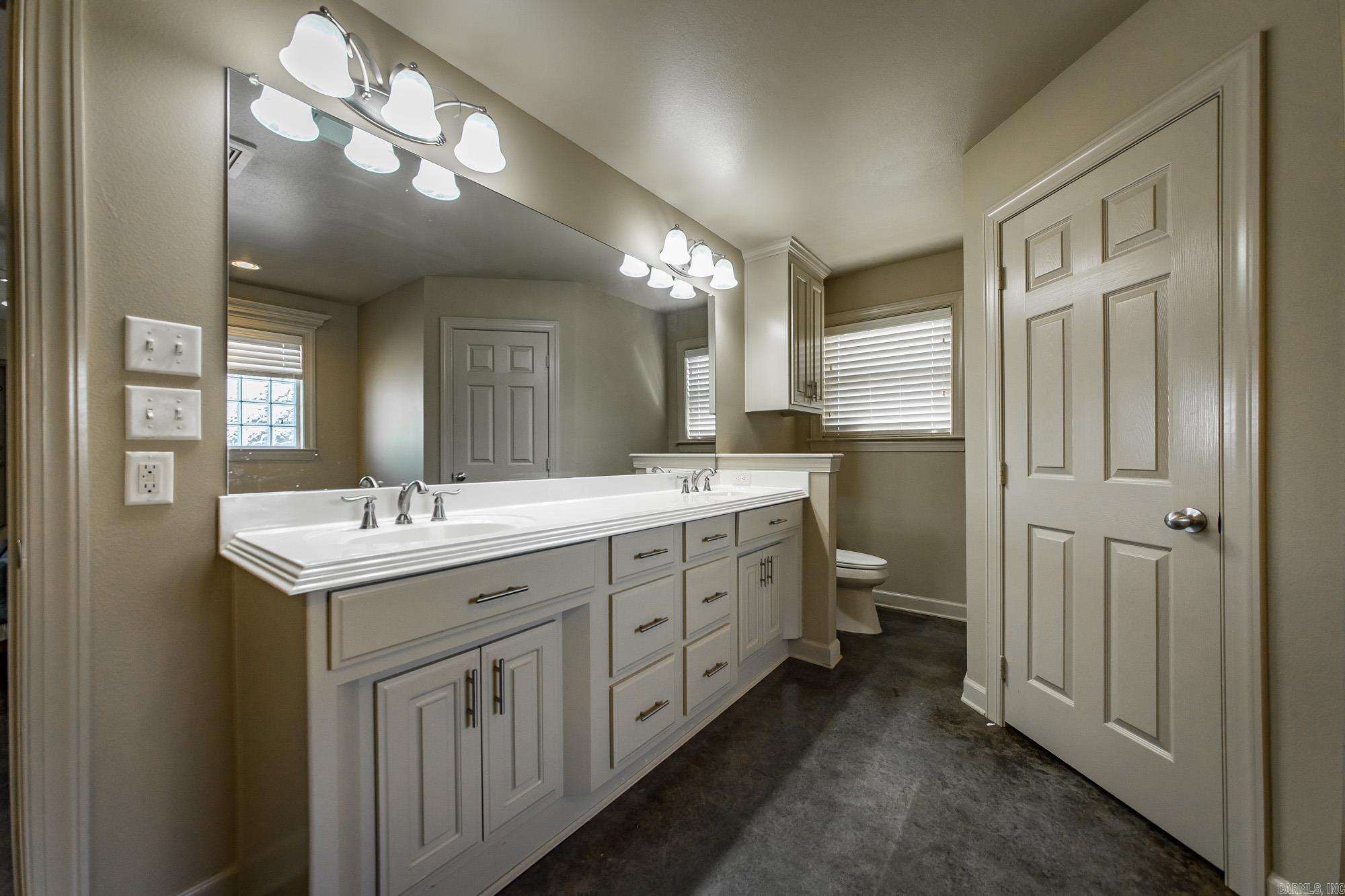 BELLAIRE - Residential