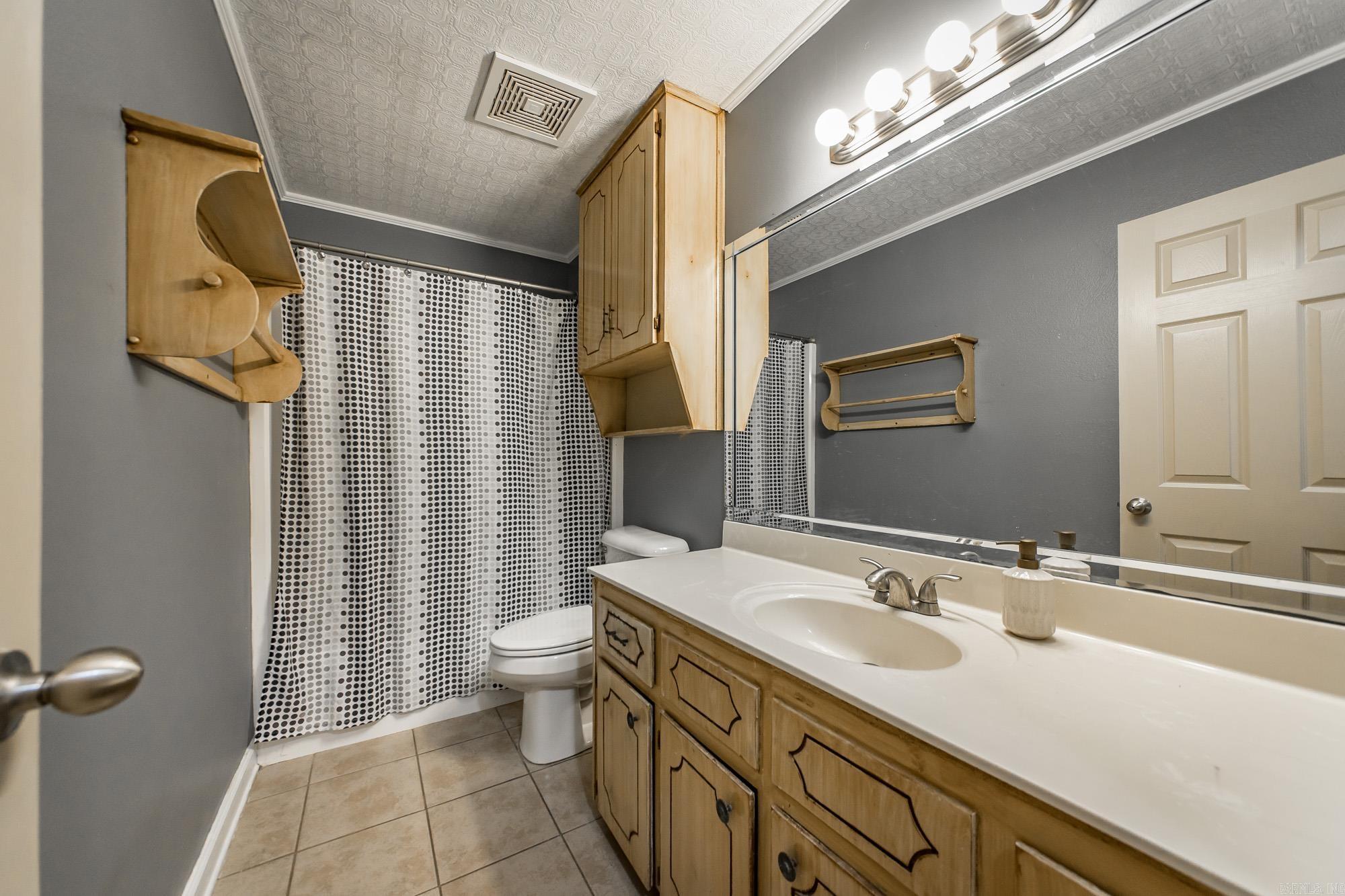 BELLAIRE - Residential