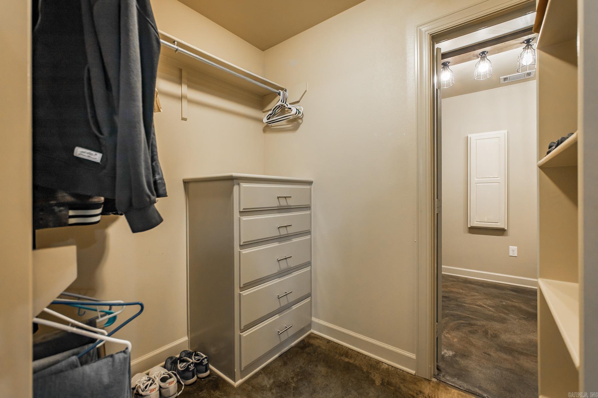 BELLAIRE - Residential