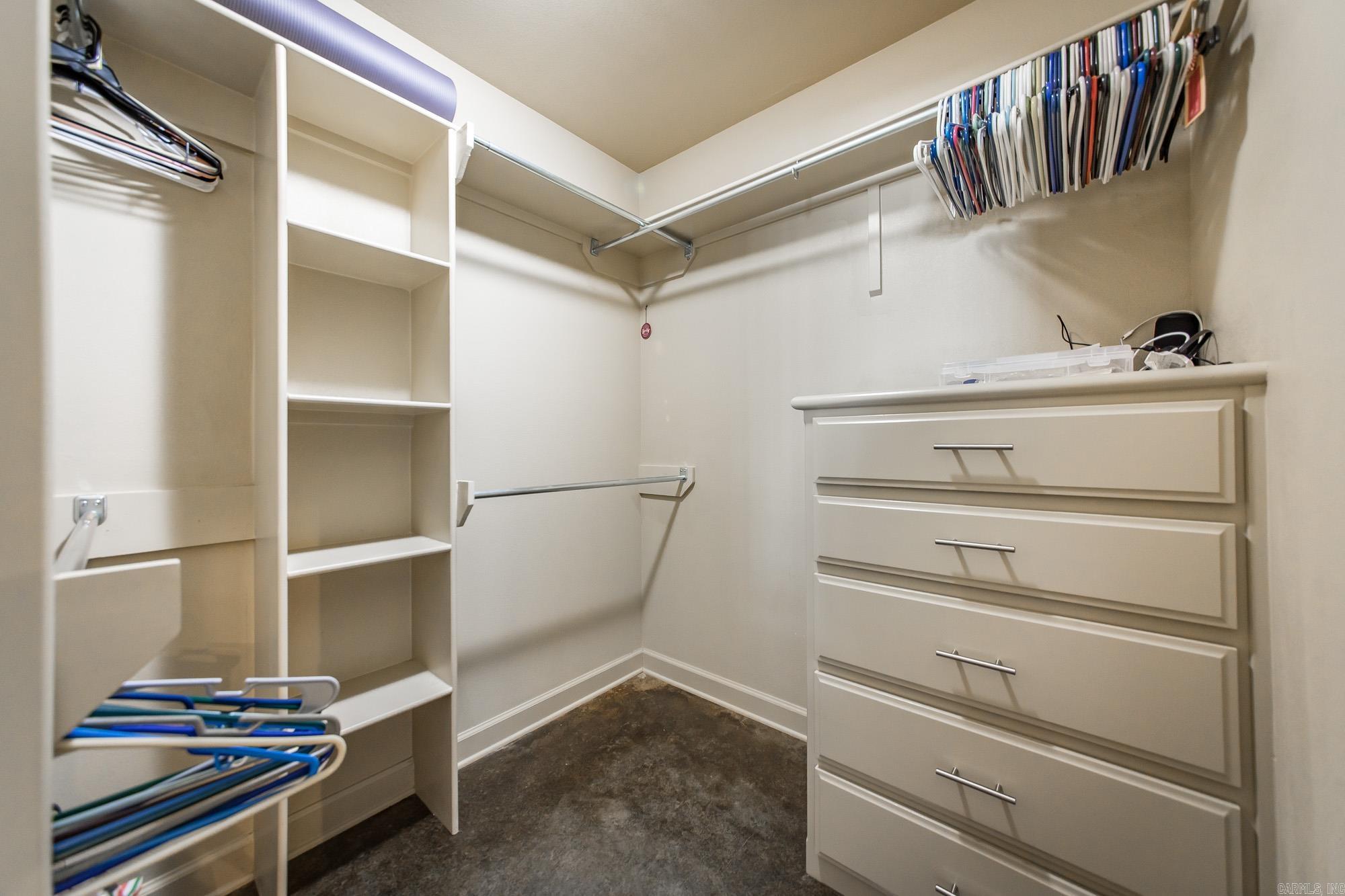 BELLAIRE - Residential